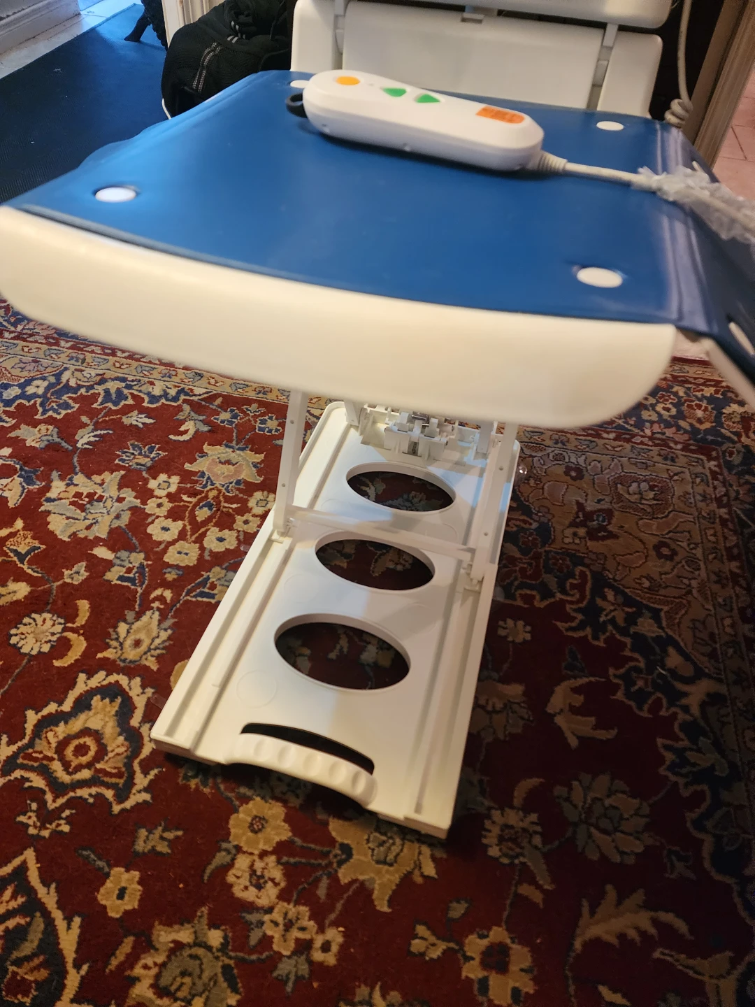 Auto Bath Tub Chair Lift - photo 2