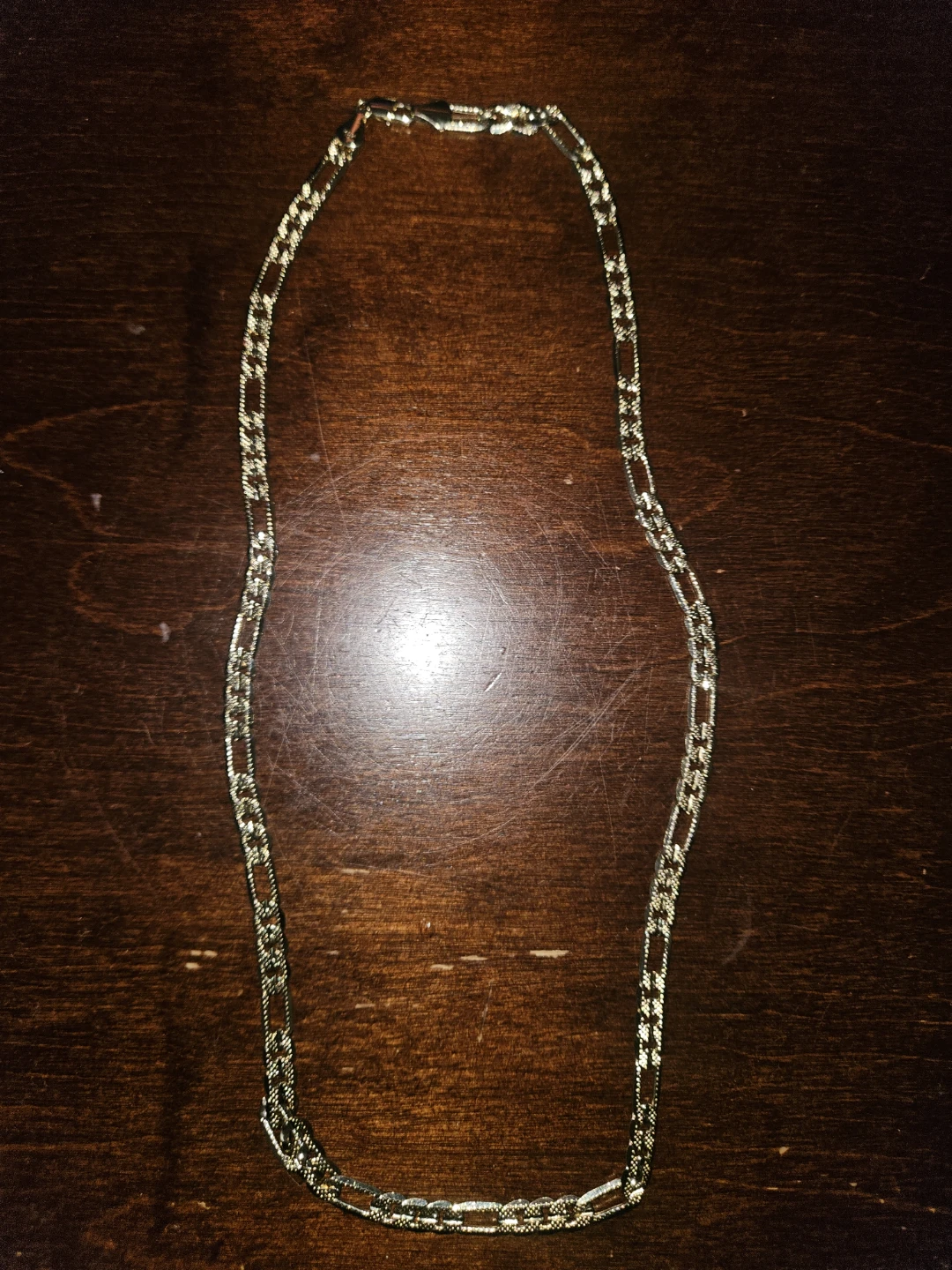 Solid 18K Gold Diamond-Cut Figaro Chain Necklace - photo 3