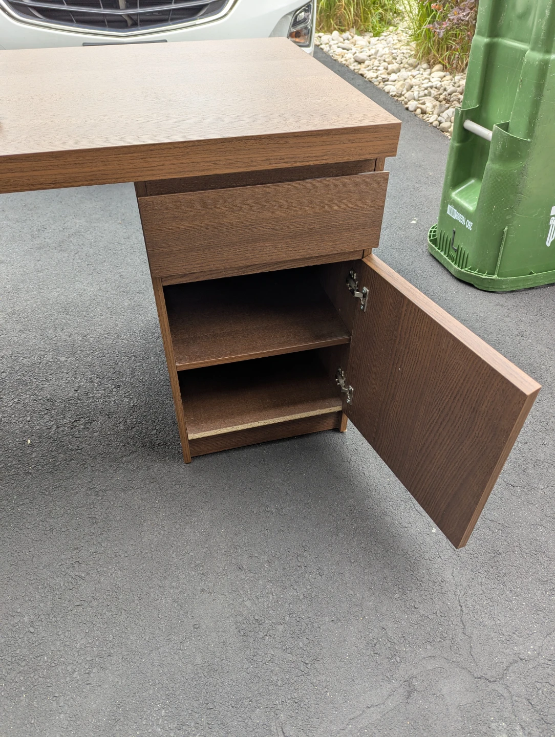 Ikea Malm Desk with Drawers - photo 4