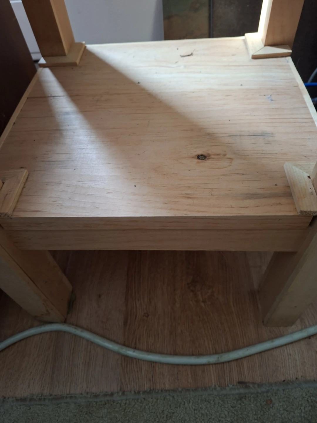*** Wooden Stand/Table *** - photo 2