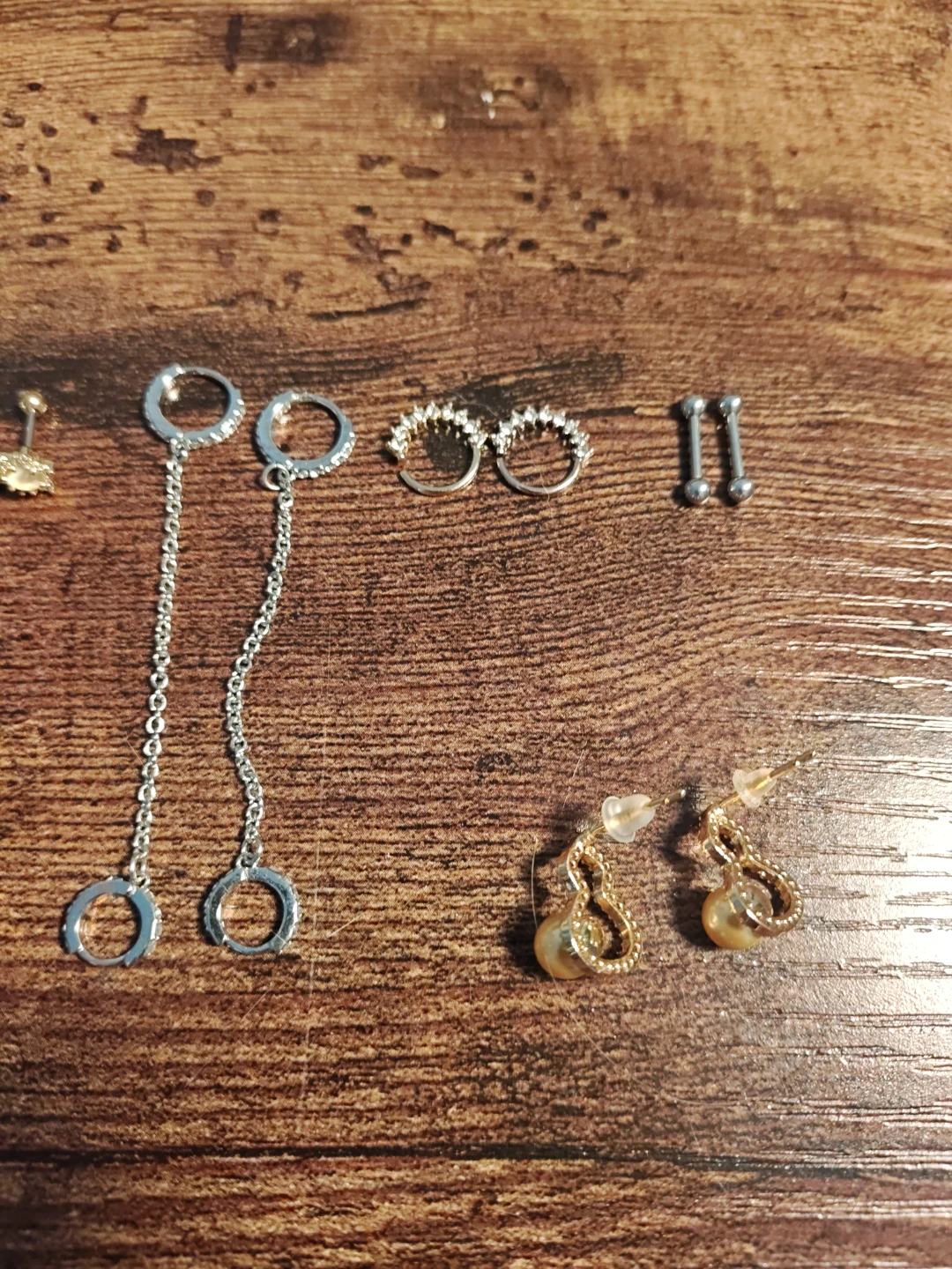 Assorted Earrings and Jewelry Organizer - photo 3
