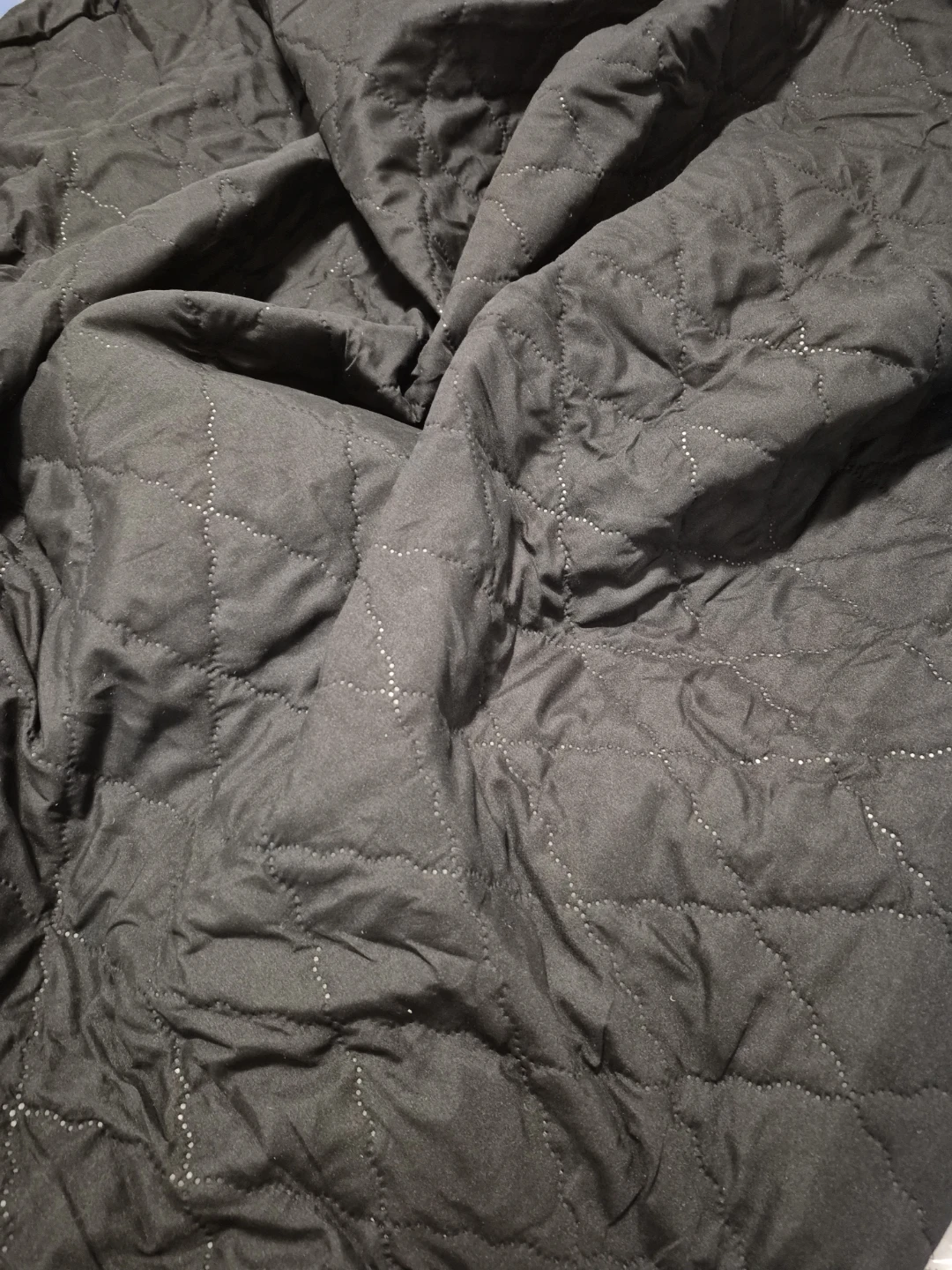 Black Quilted Fitted Sheet - photo 3