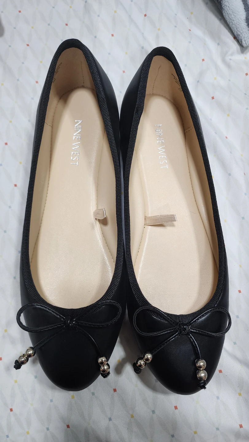 Nine West Black Ballet Flats Size 9