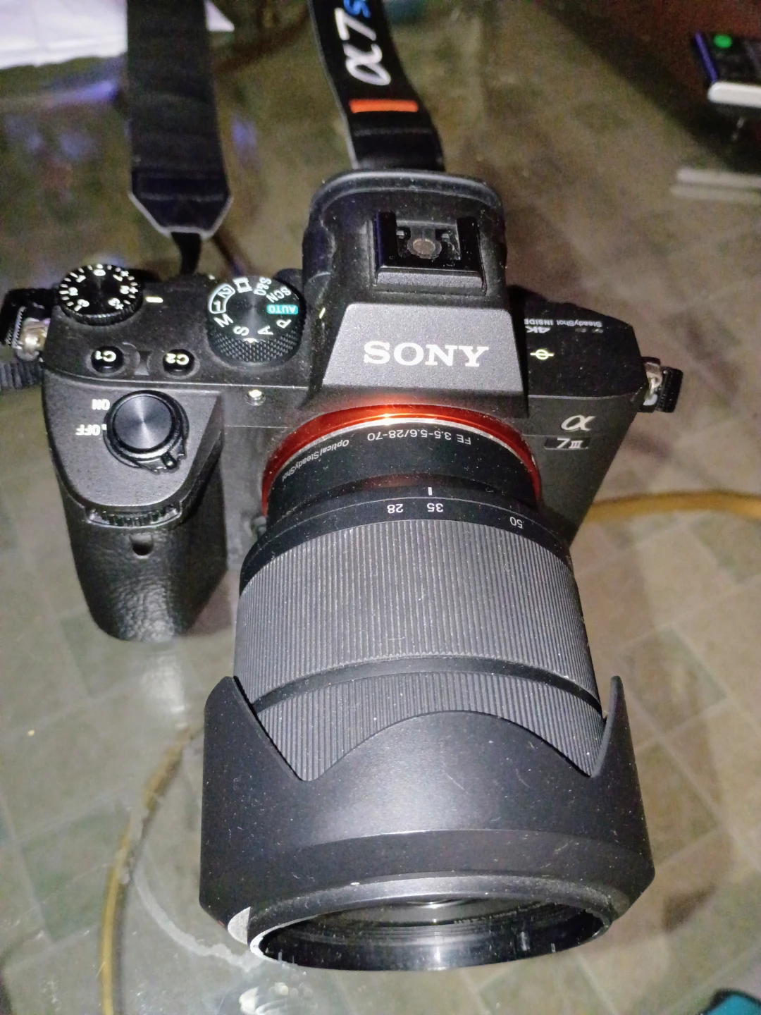 Sony Alpha a7 III Mirrorless Camera with 24-70mm Lens - photo 4