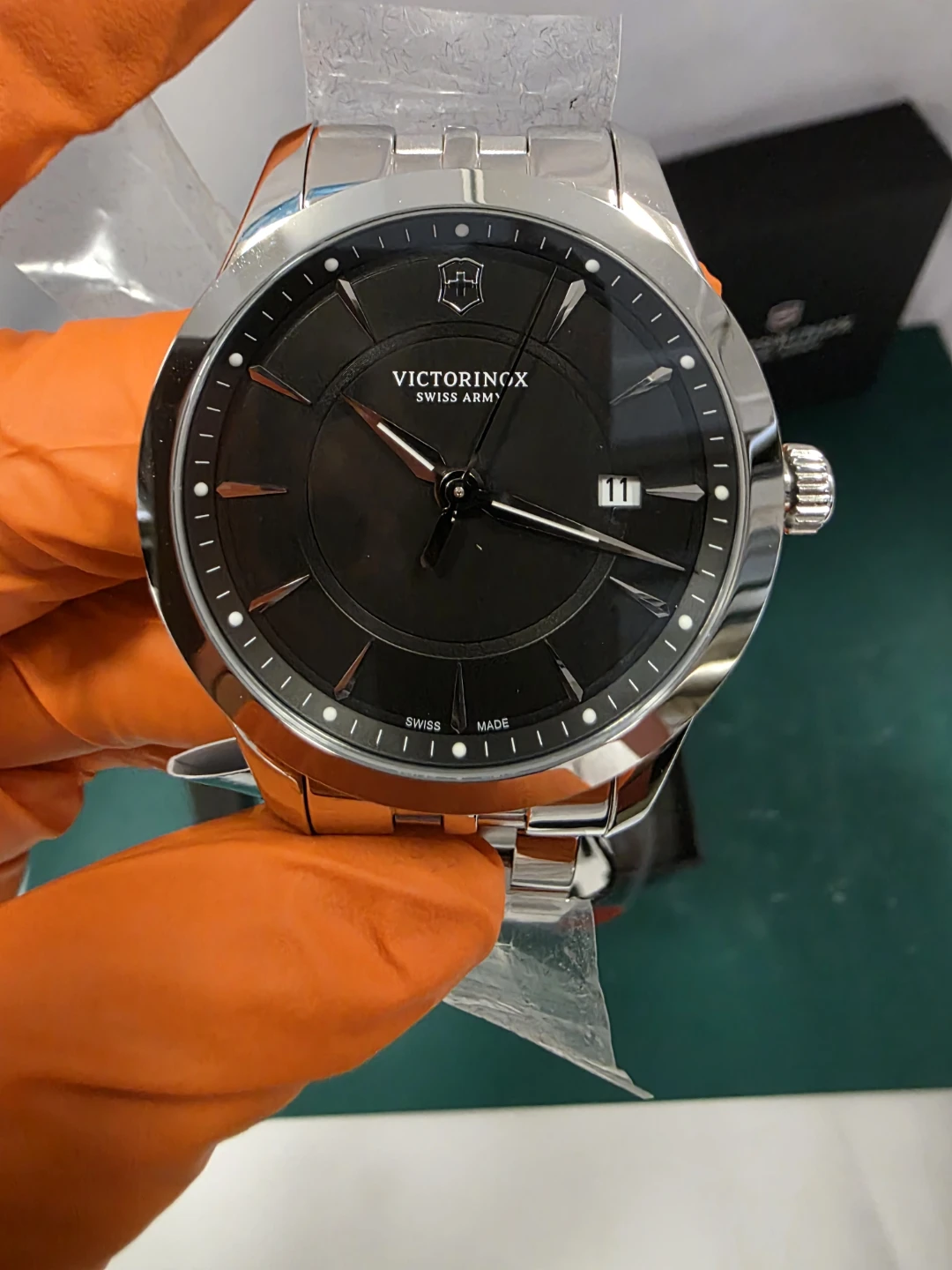Victorinox Swiss Army Alliance Black Dial Sapphire Crystal Swiss