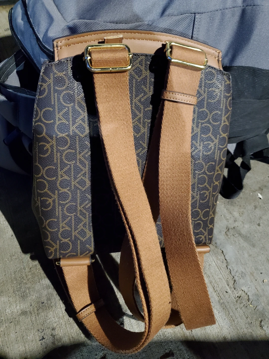 Calvin Klein Monogram Mini Backpack – Excellent Condition - photo 2