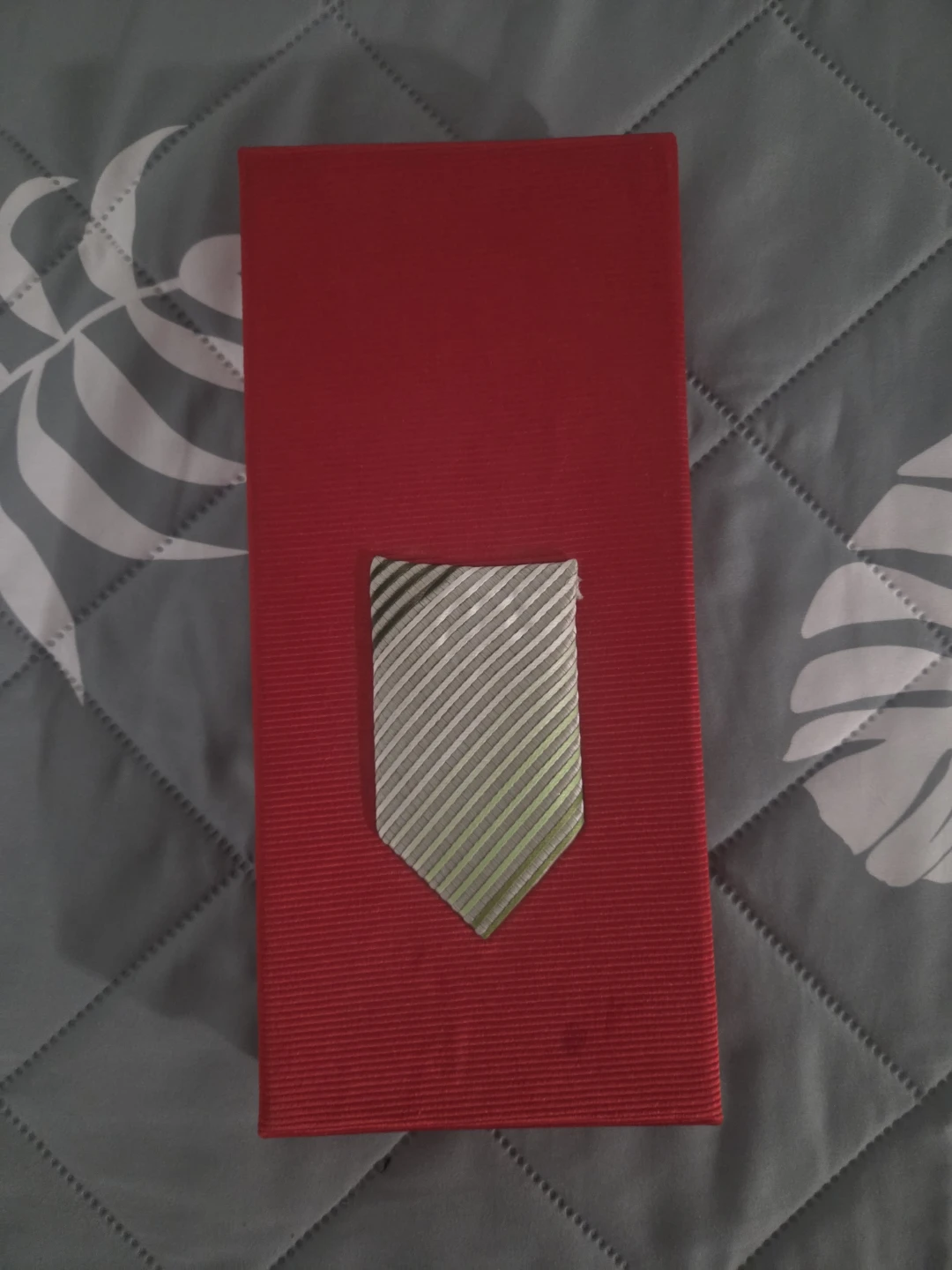 Brioni silk tie
