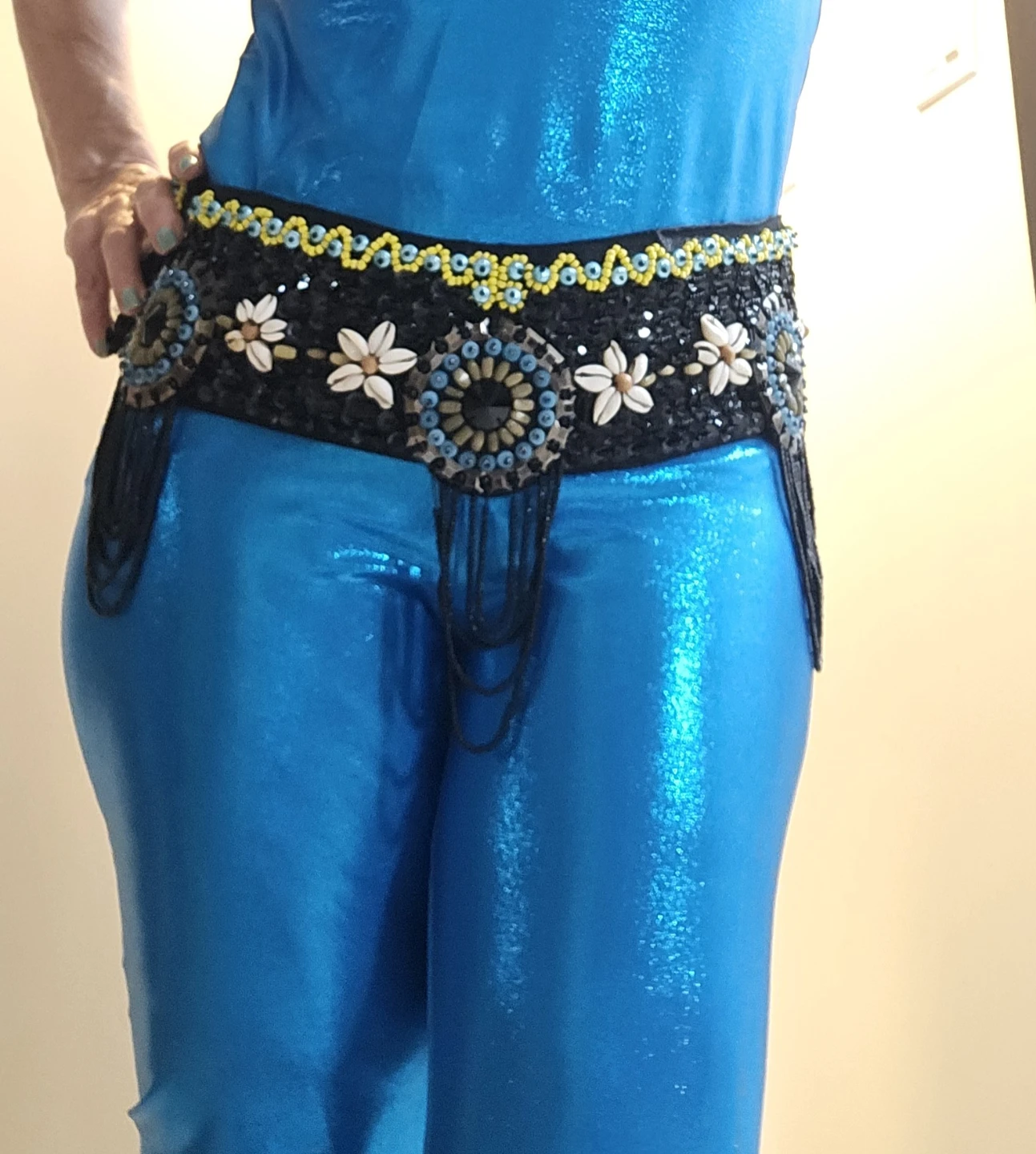 New brand Embellished Beaded Black Belt M&L  size⚽⚽⚽