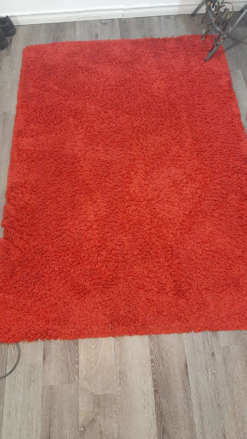 Red Shag Area Rug