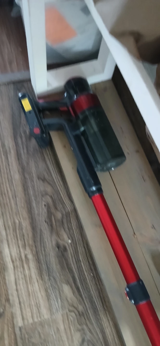 Wet vacuum cleaner