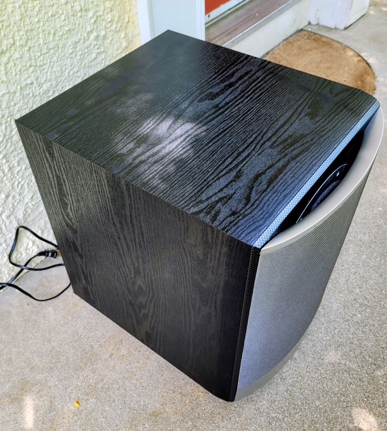 JBL Venue SUB12 Subwoofer - 12" 250w (RMS) / 500w Peak - photo 5