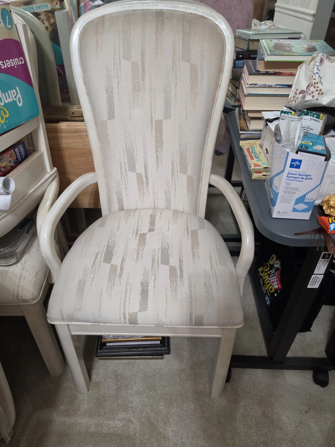 Dining table and 6 chairs - photo 4