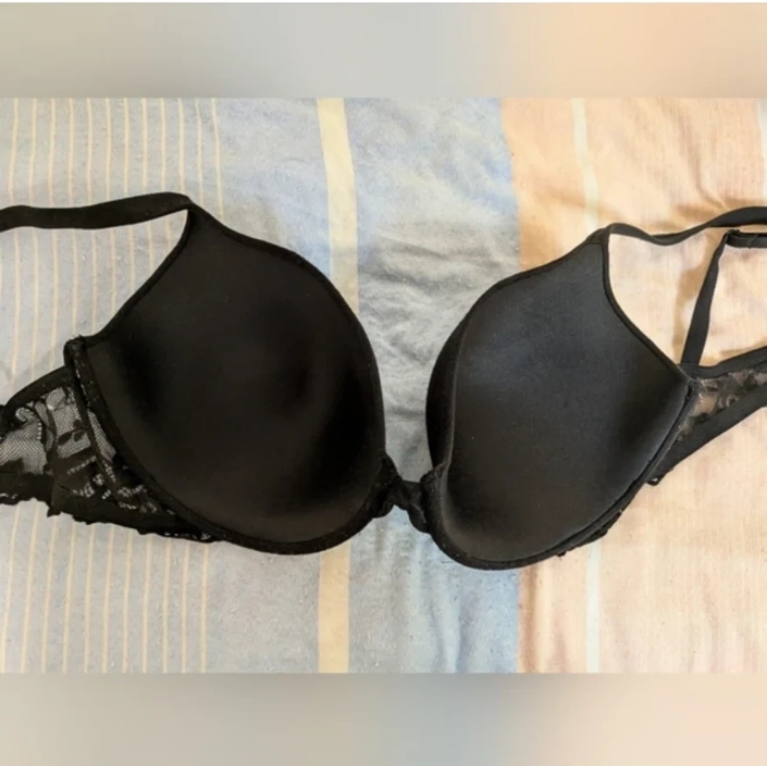 La Senza Black Lace Trim Bra - photo 4