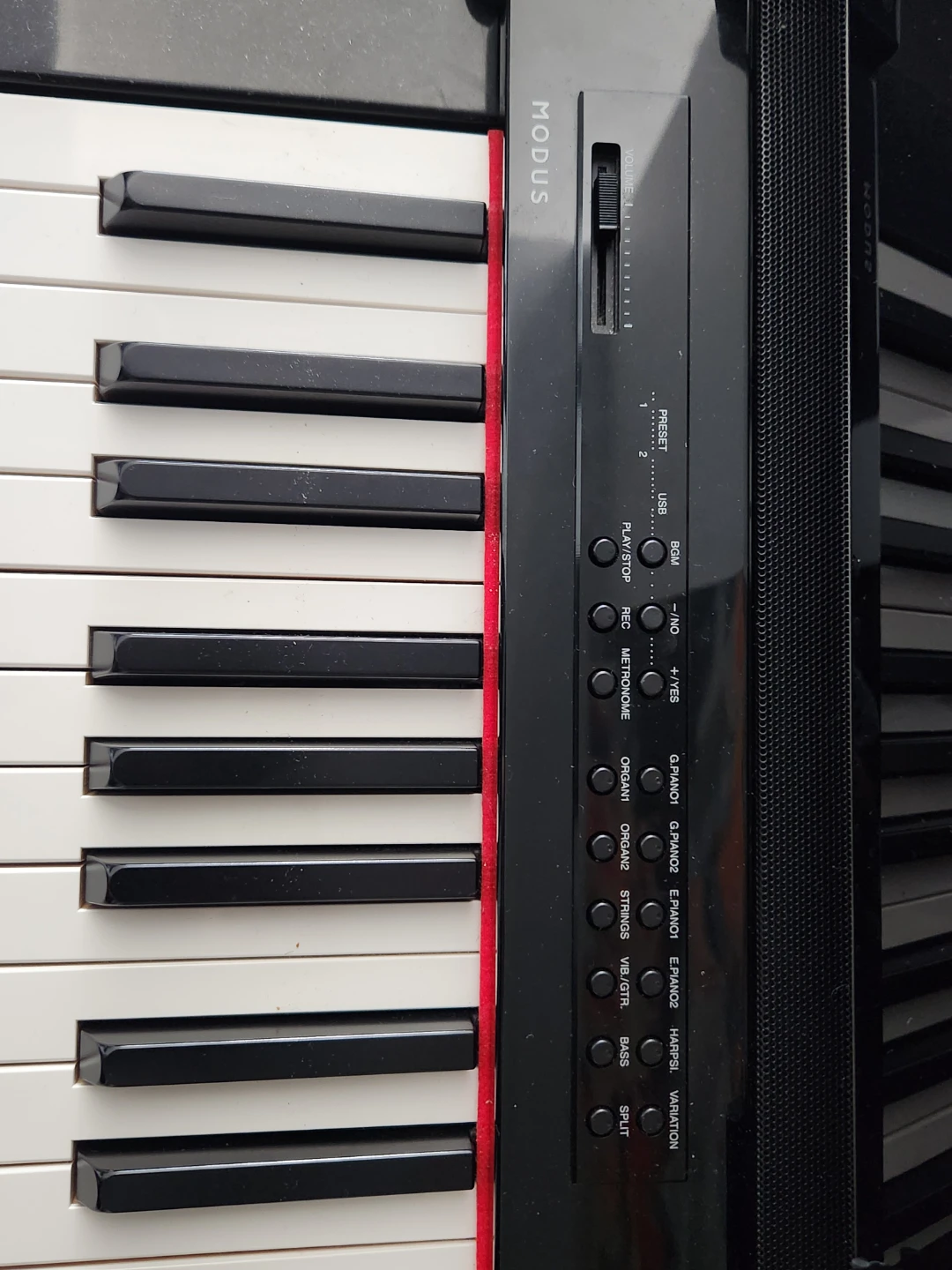Yamaha Modus F01 Digital Piano - photo 3