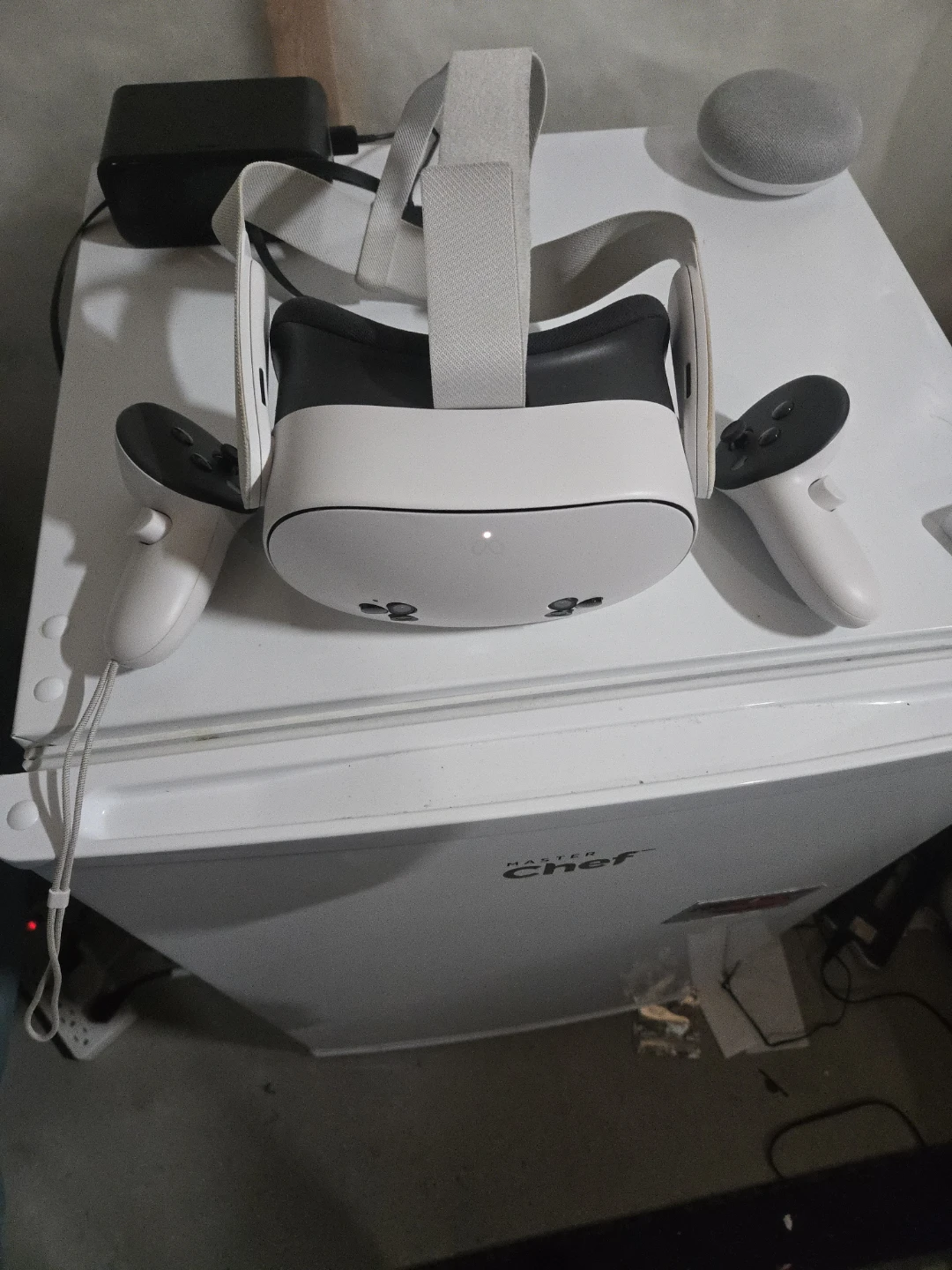 Meta Quest 3S VR Headset - photo 5