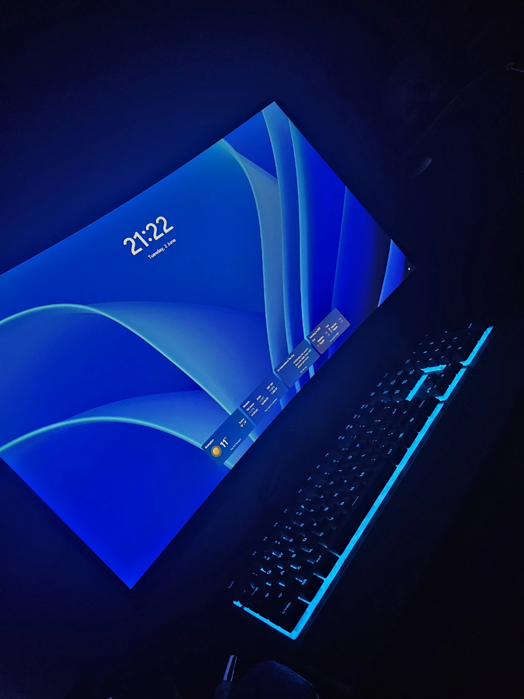 Gaming PC with Ryzen 7 7700X and RX 7700 XT - photo 3
