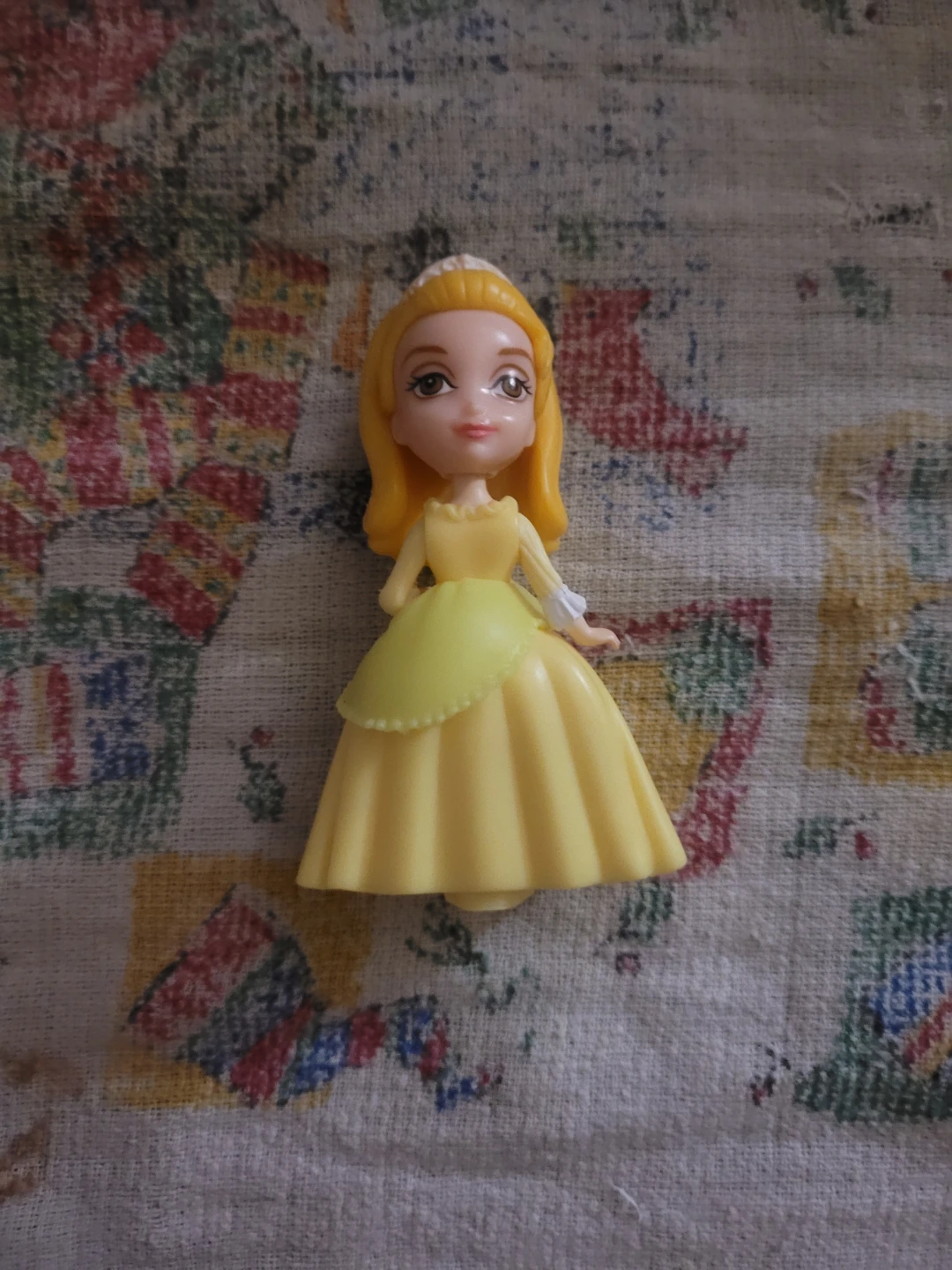 2012 Amber 3.25" mattel action figure