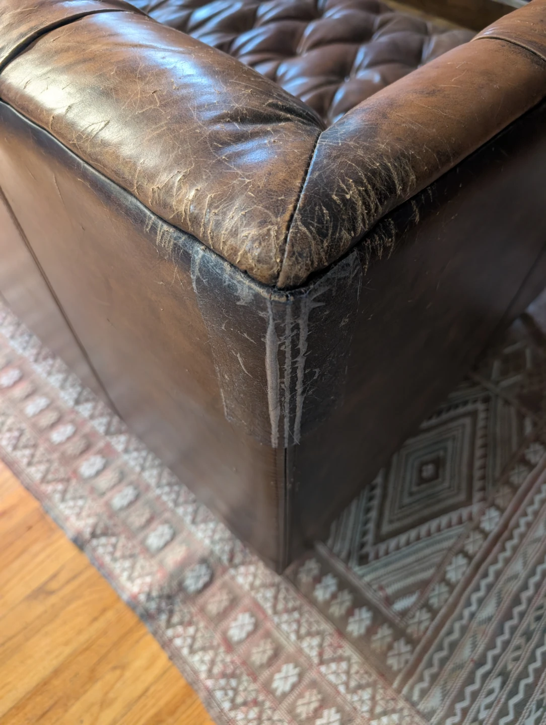 Vaughn Leather Sofa - photo 4