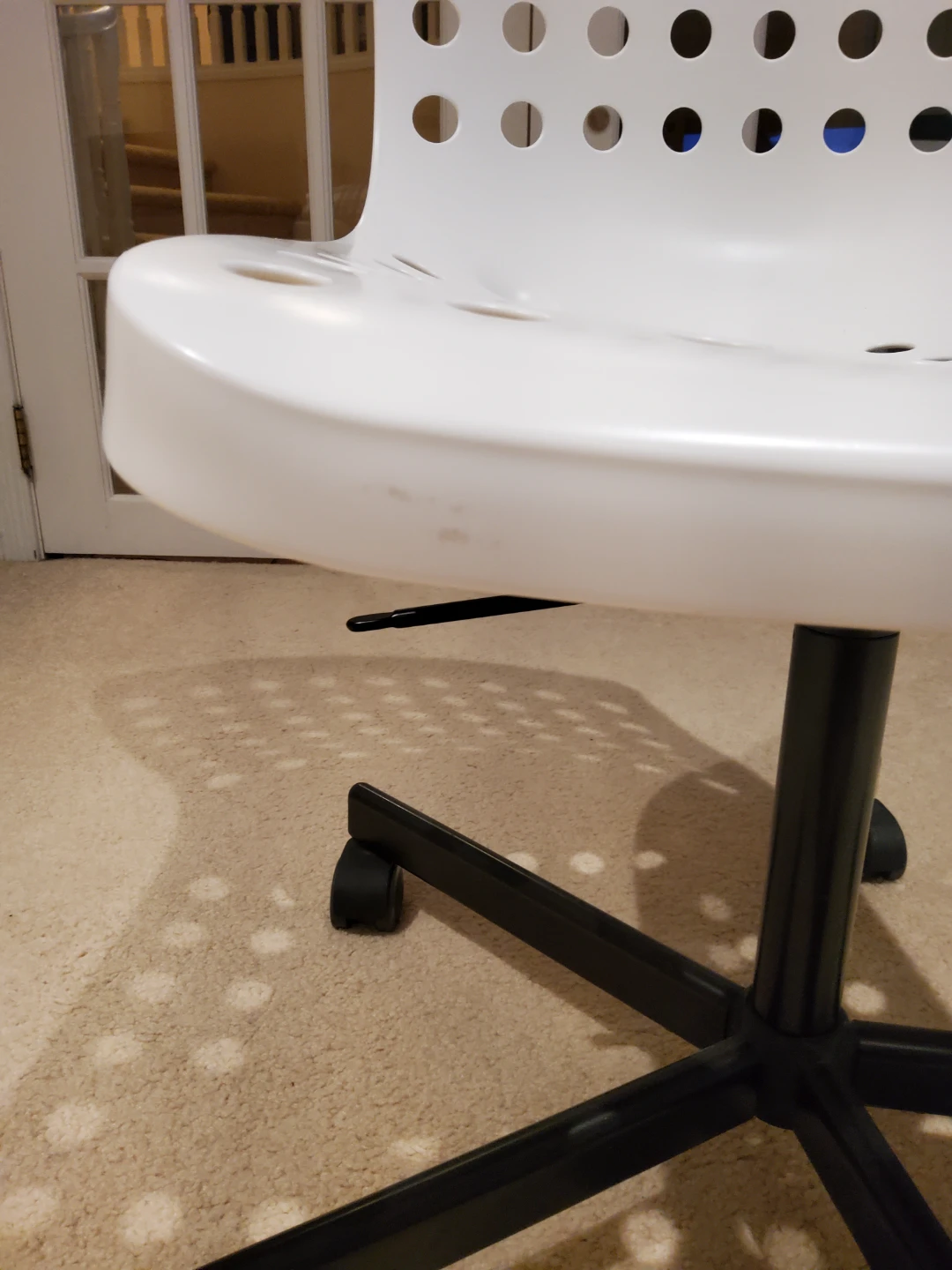 White IKEA Skalberg/ Sporren Swivel Chair - photo 5
