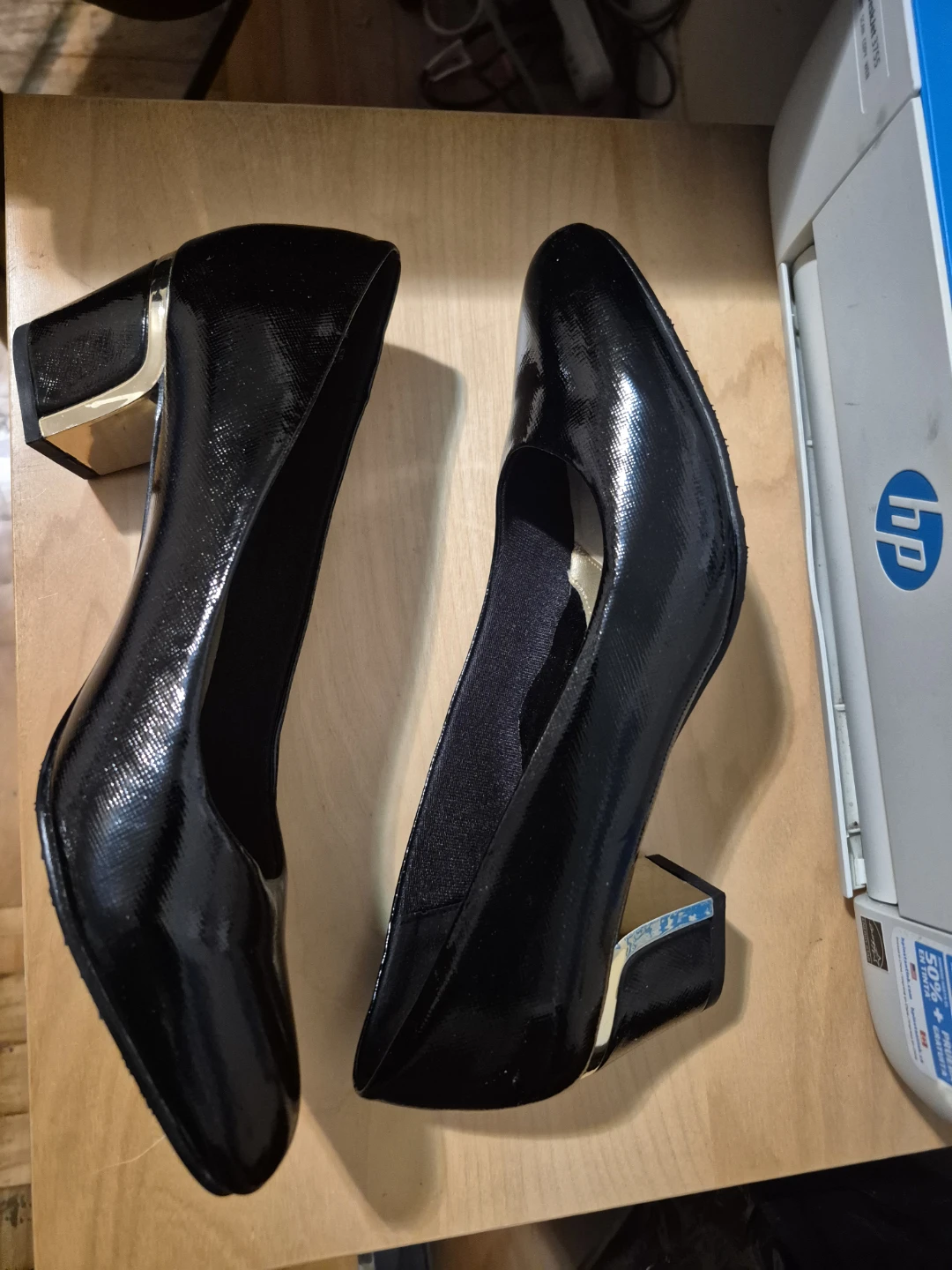 BNIB)Soft Style Size 9 Black Patent Heels - photo 4