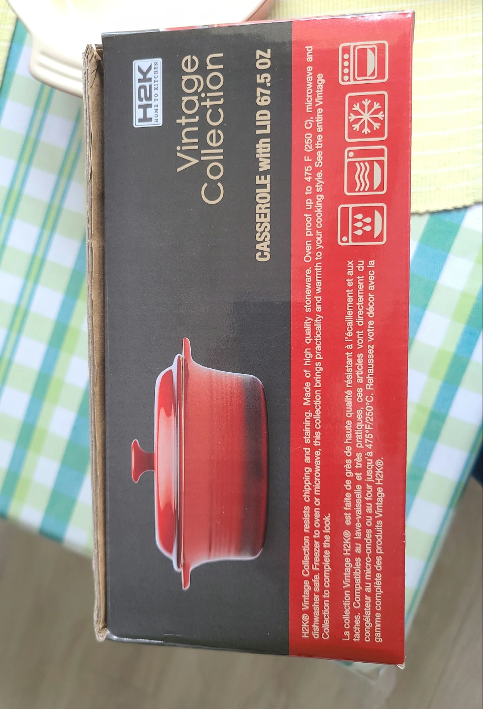 H2K Vintage Collection Casserole with Lid (67.5 OZ) - photo 3