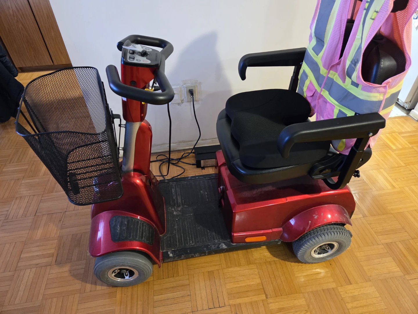 Fortress Mobility Scooter 1700 GT - photo 4