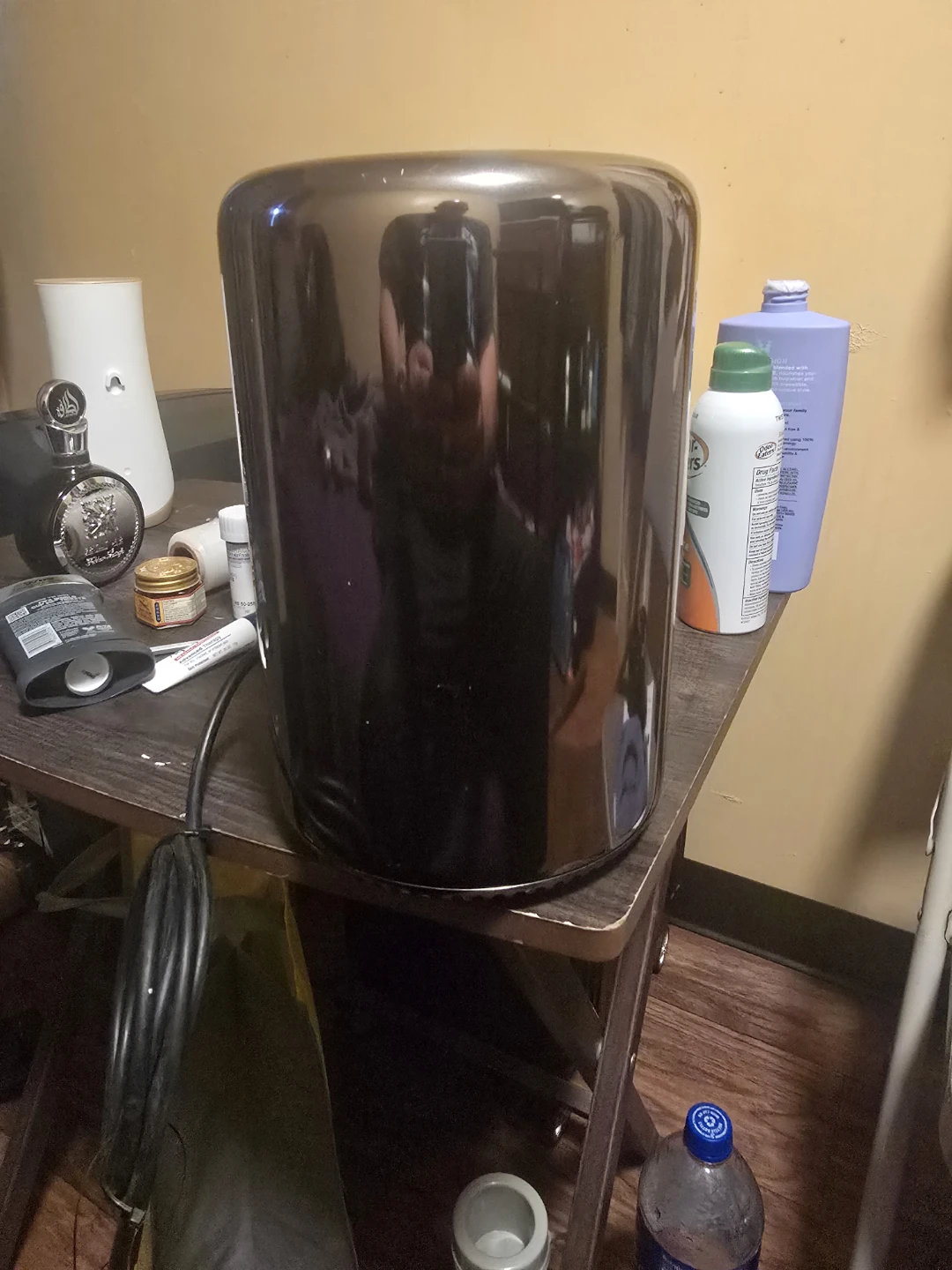 Apple Mac Pro Tower Desktop Computer - photo 2