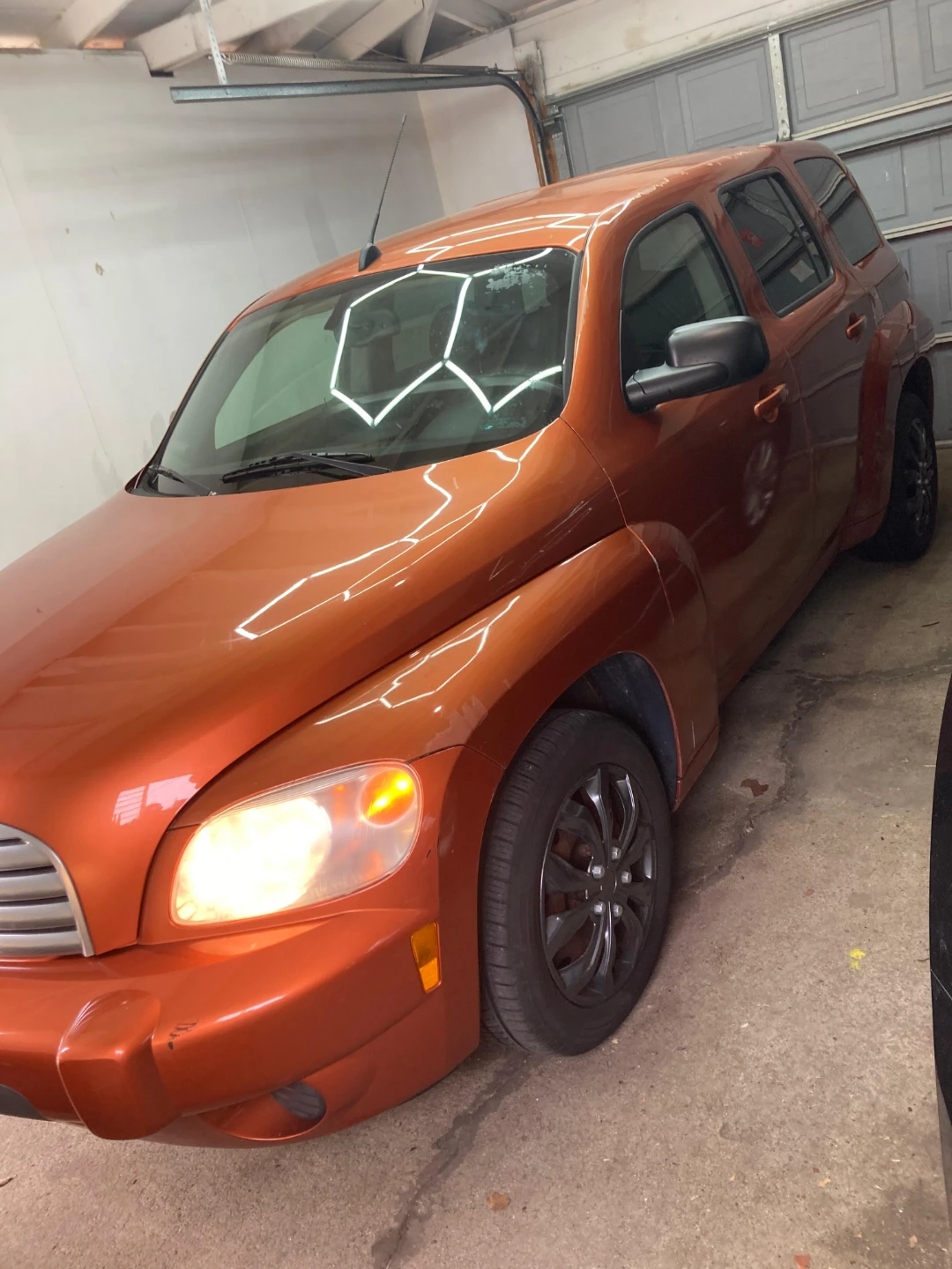 Orange Chevrolet HHR - photo 3