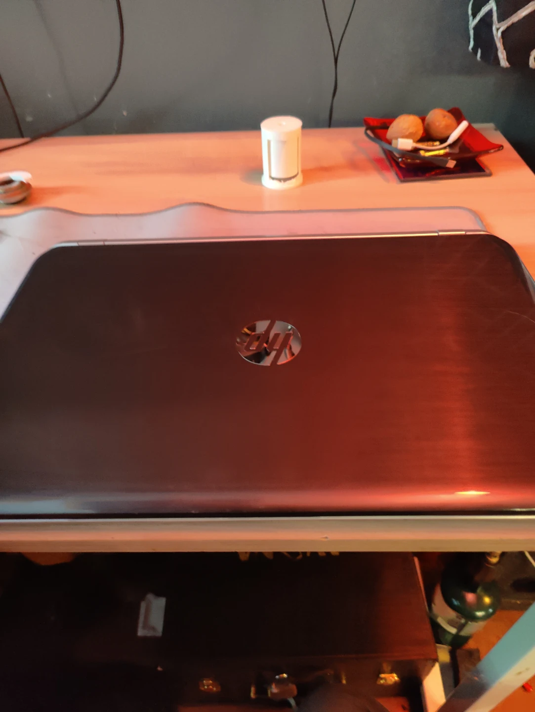 1tb 8gb ram 5th gen i5 no charger - photo 2