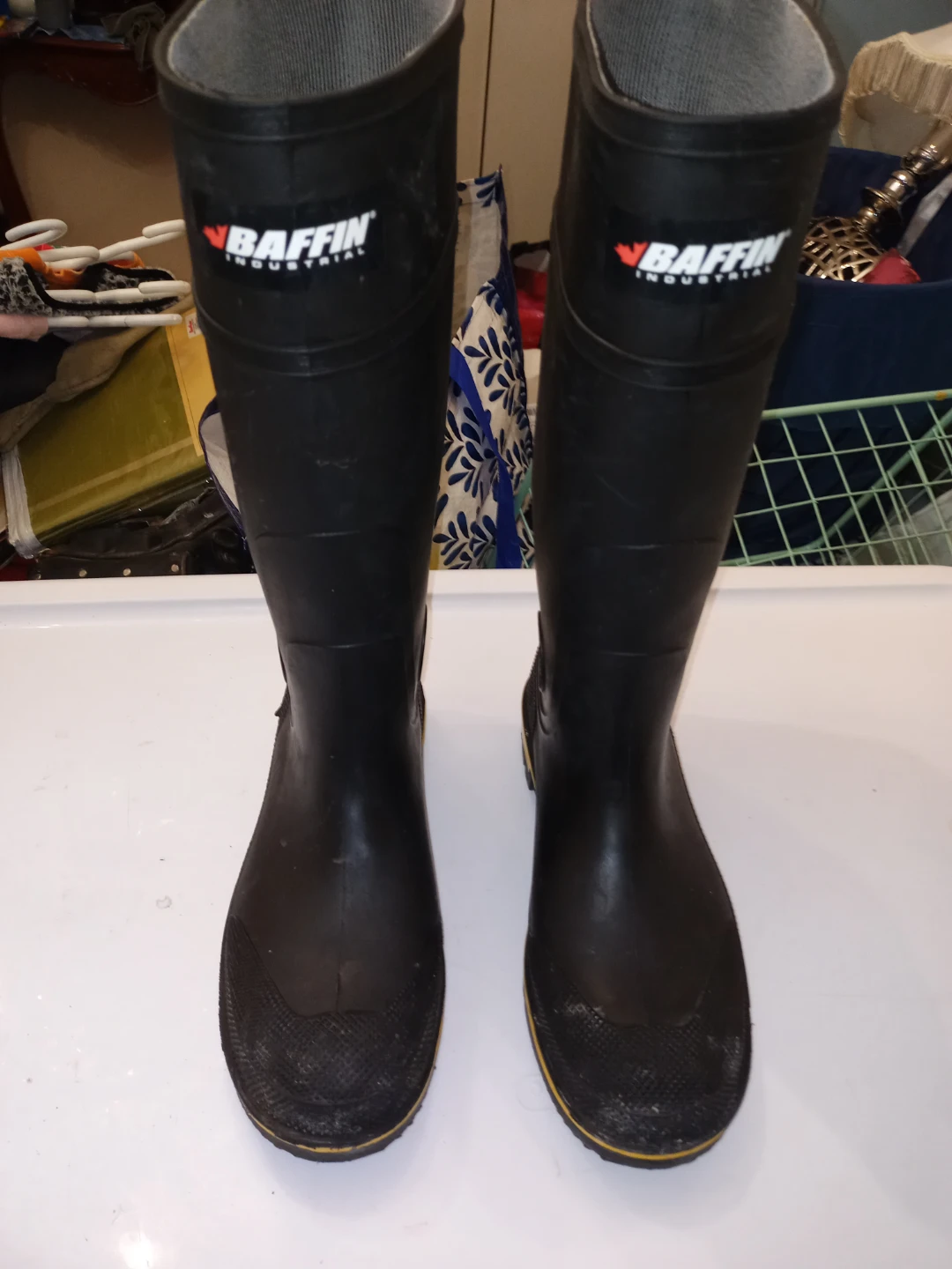 Baffin Steel Toe Rubber Boots - Size 9 - photo 2