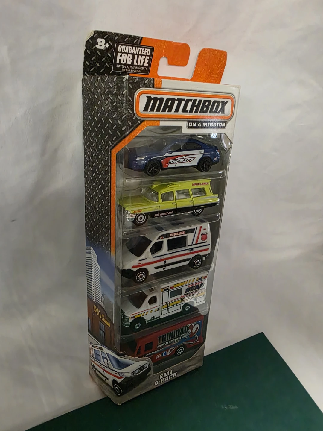 Matchbox On A Mission EMT 5-Pack Toy Cars - photo 3