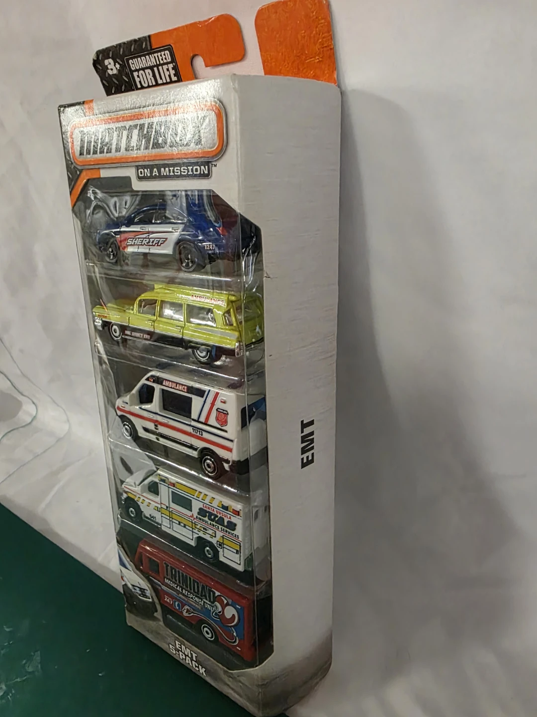 Matchbox On A Mission EMT 5-Pack Toy Cars - photo 4
