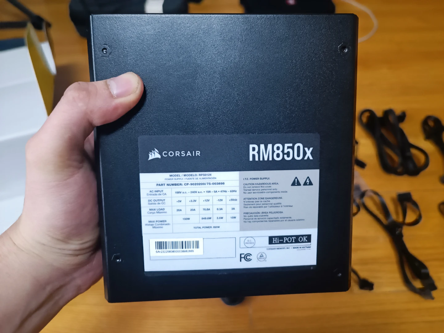 Corsair RM850x Power Supply - photo 5