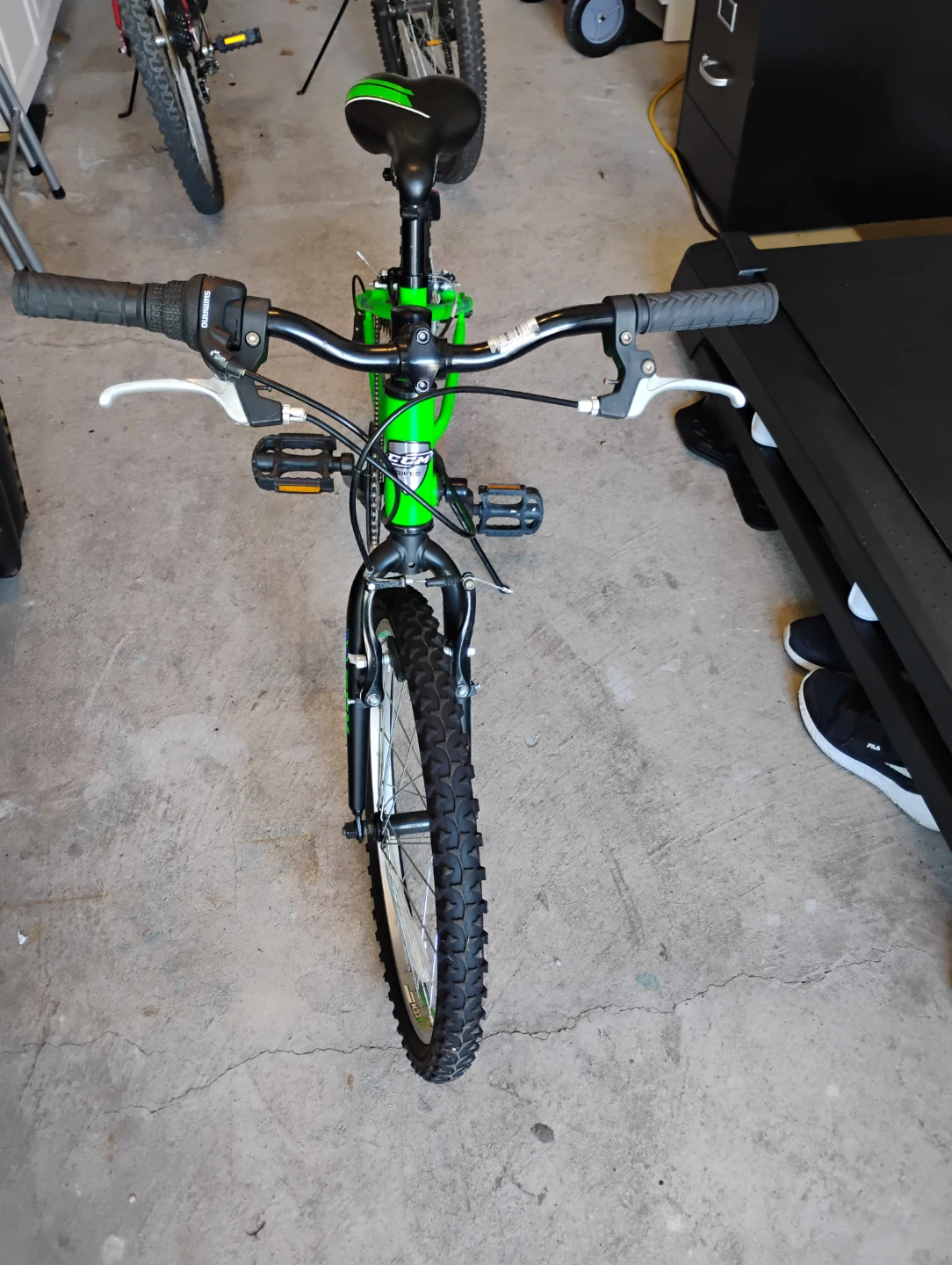 CCM Flow 20 Kids Bike - Green - photo 2