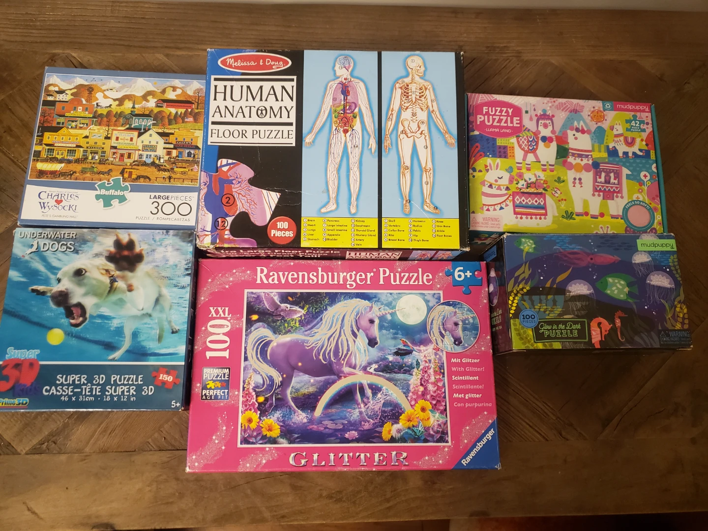 Lot of children puzzles
