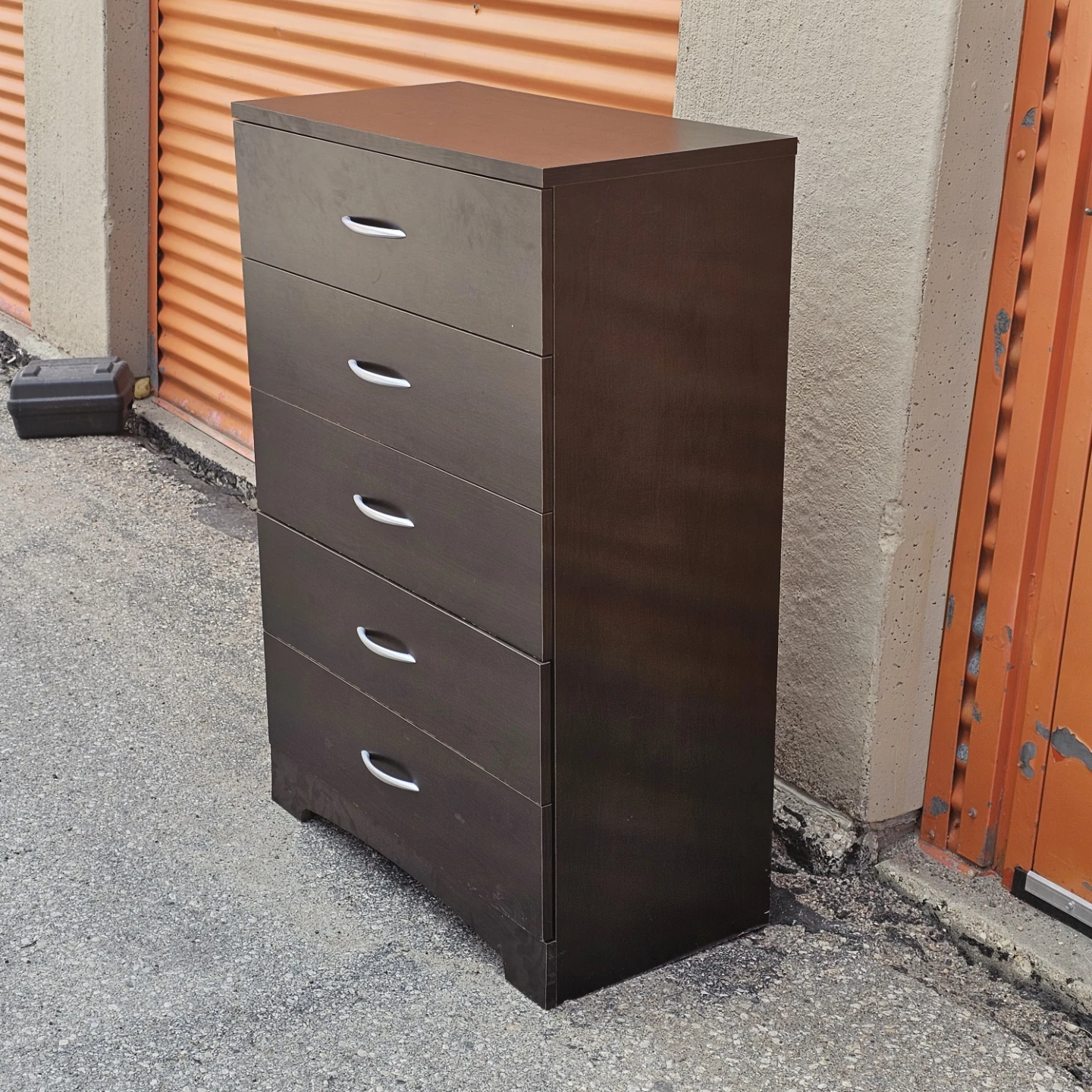 Delivery Available: Dresser 5 drawer - photo 3
