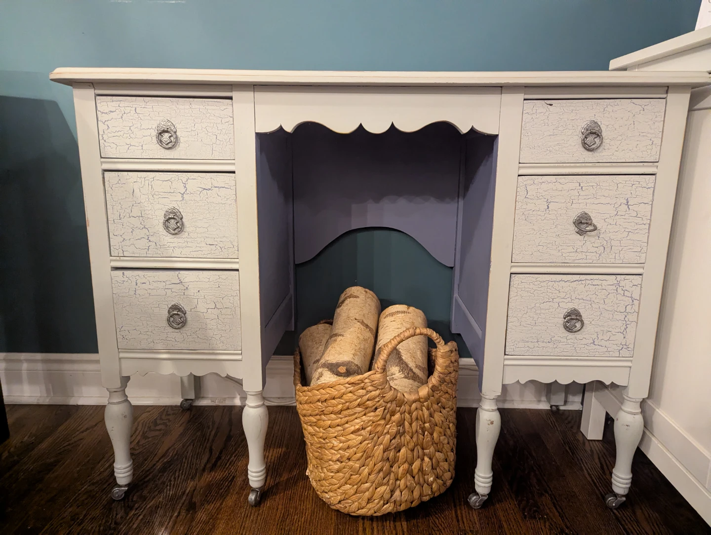 Vanity Desk with Drawers