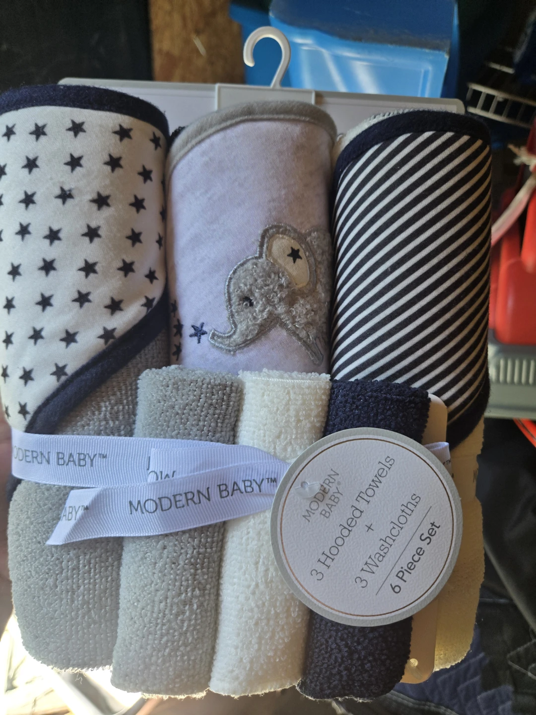 Modern Baby 6 Piece Bath Set - Hooded Towels & Washcloths