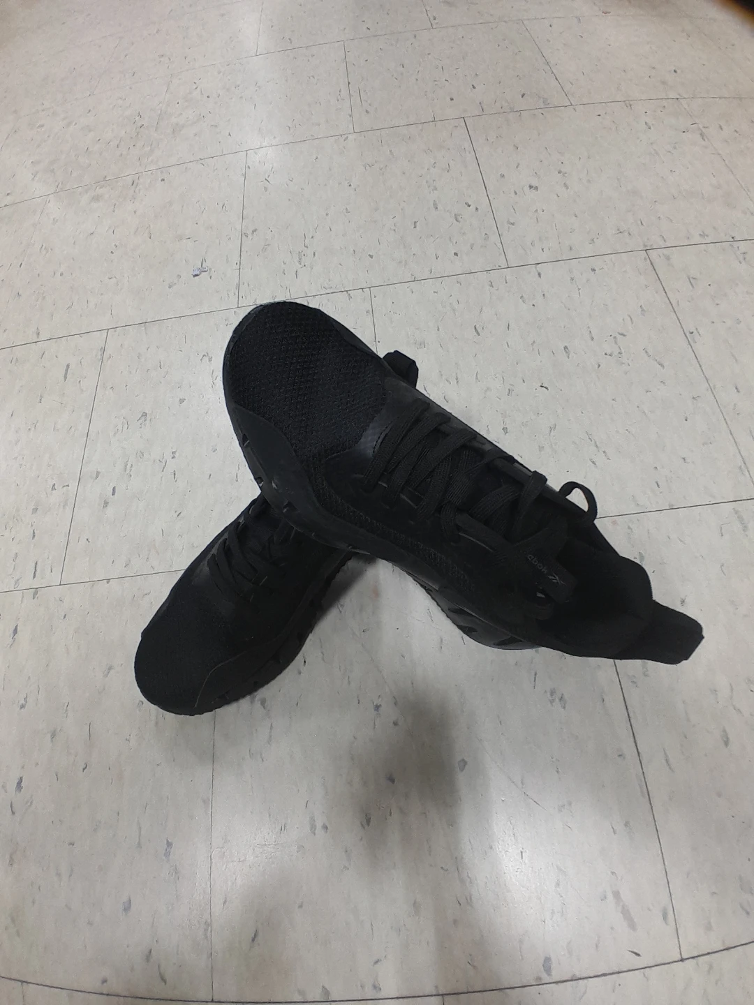 Reebok Zig Kinetica II Black Running Shoes Men's Size 9.5 - photo 4