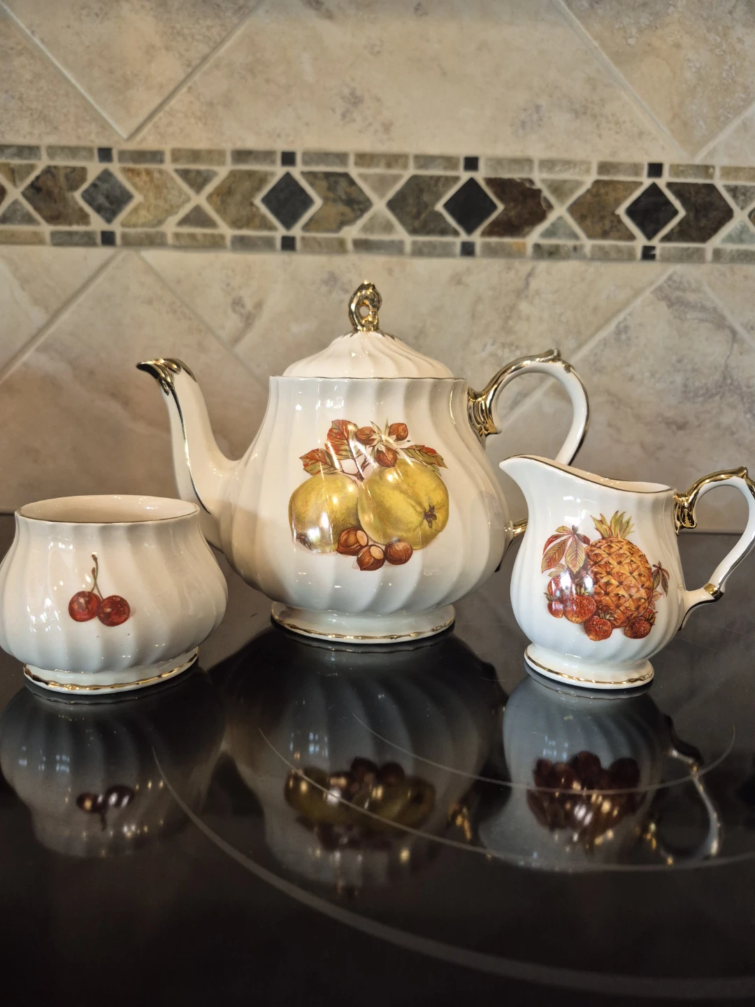 Sadler England, Vintage Teapot, Sugar Bowl and Cream Pitcher