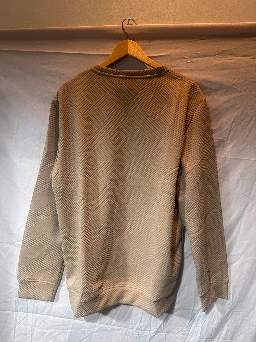 Men's Textured Crewneck Sweater