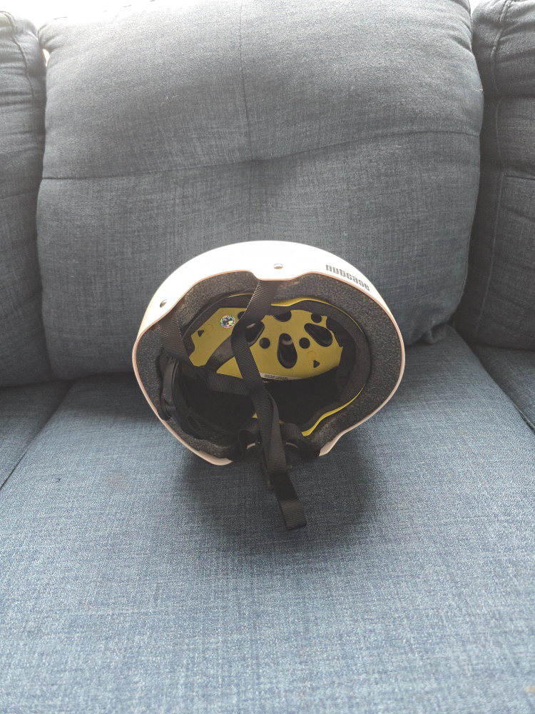 Nutcase Helmet - White Age 5 to 8 years - photo 2