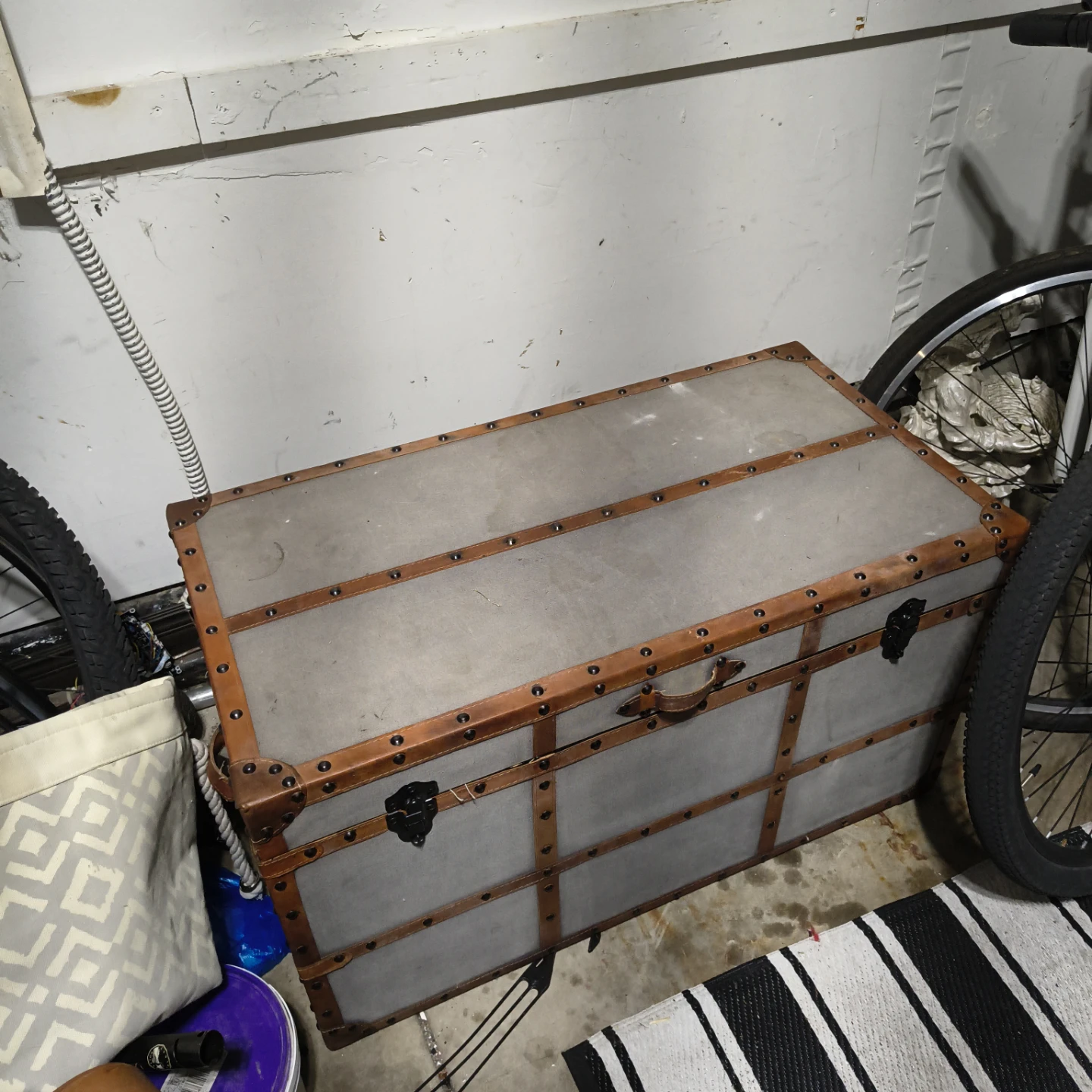 Vintage Trunk Chest