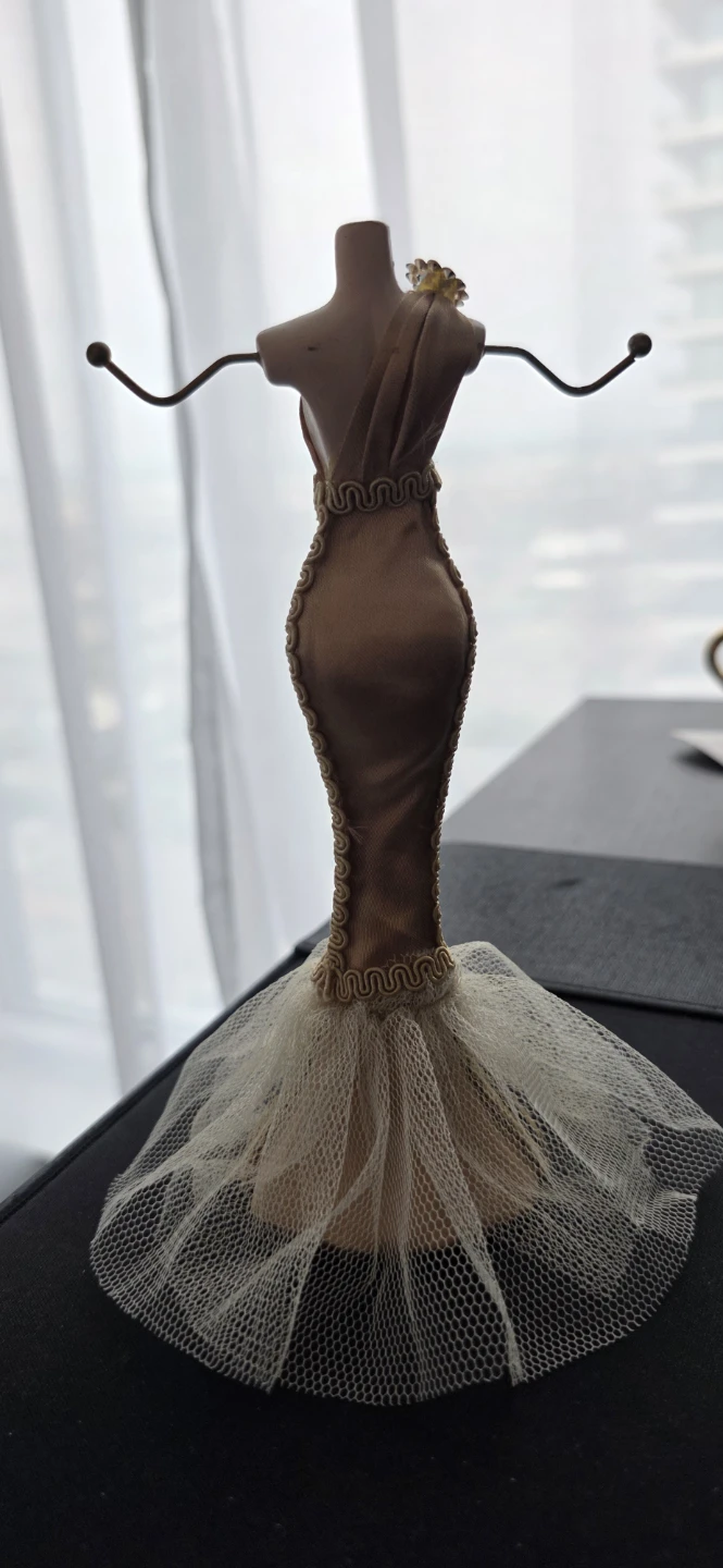 Mannequin Jewelry Holder ⚽️ - photo 4