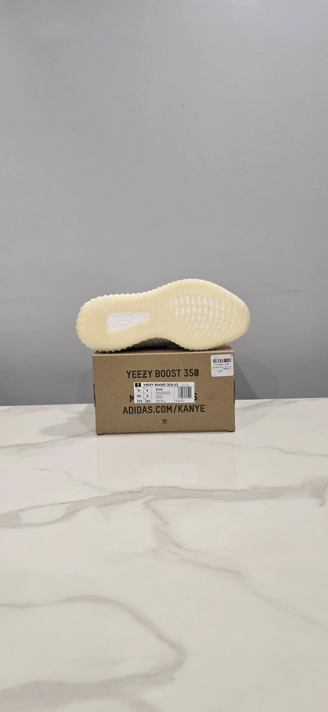 Adidas Yeezy V2 Static Non-Reflective size 9.5 - photo 5