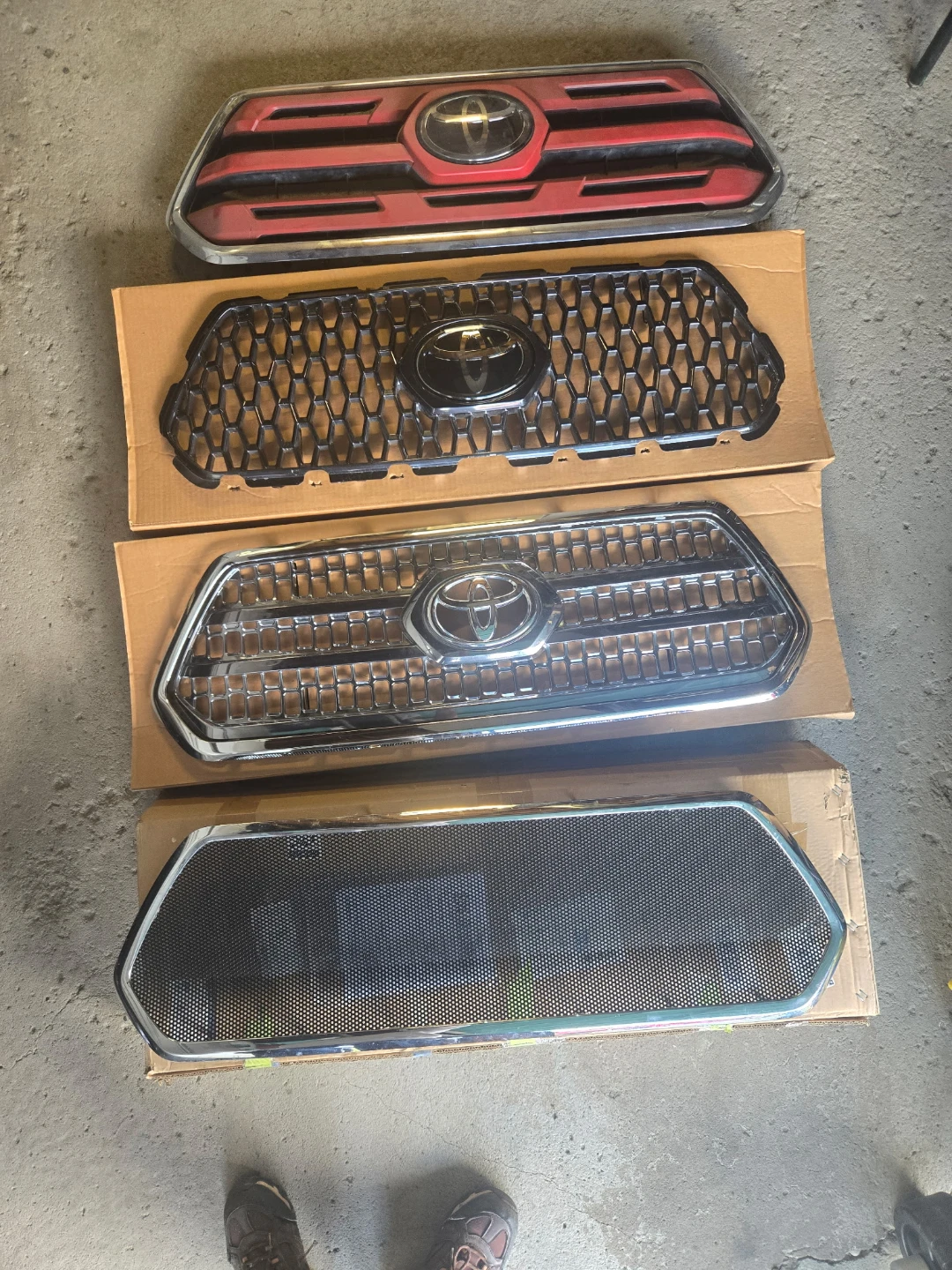 Toyota Tacoma 2016 to 2019 take them all for $300
