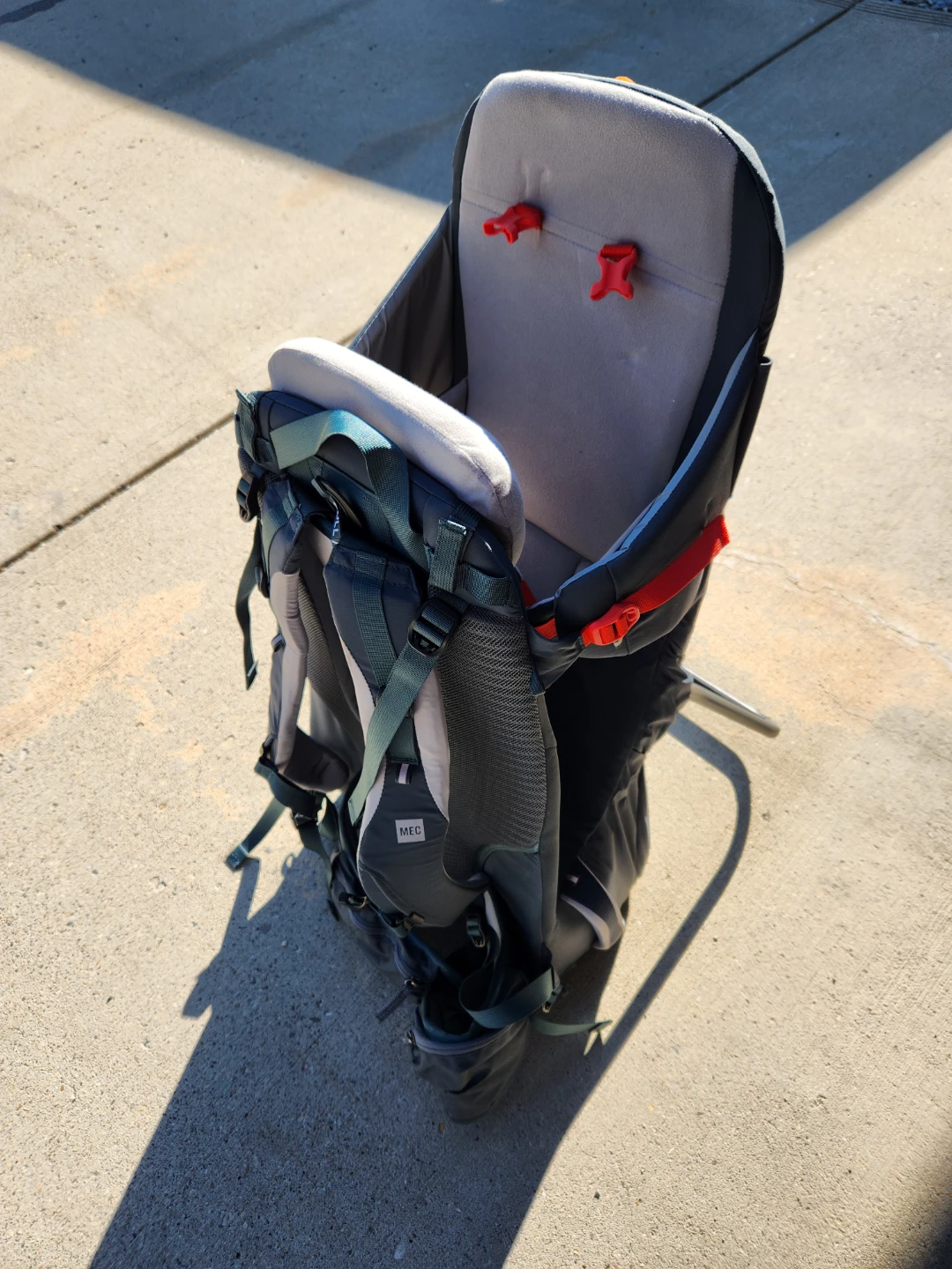 MEC Child Carrier Backpack - photo 3