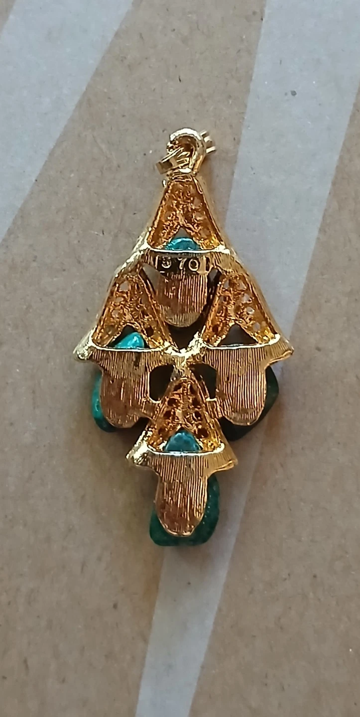 Gold tone malachite pendant - photo 4