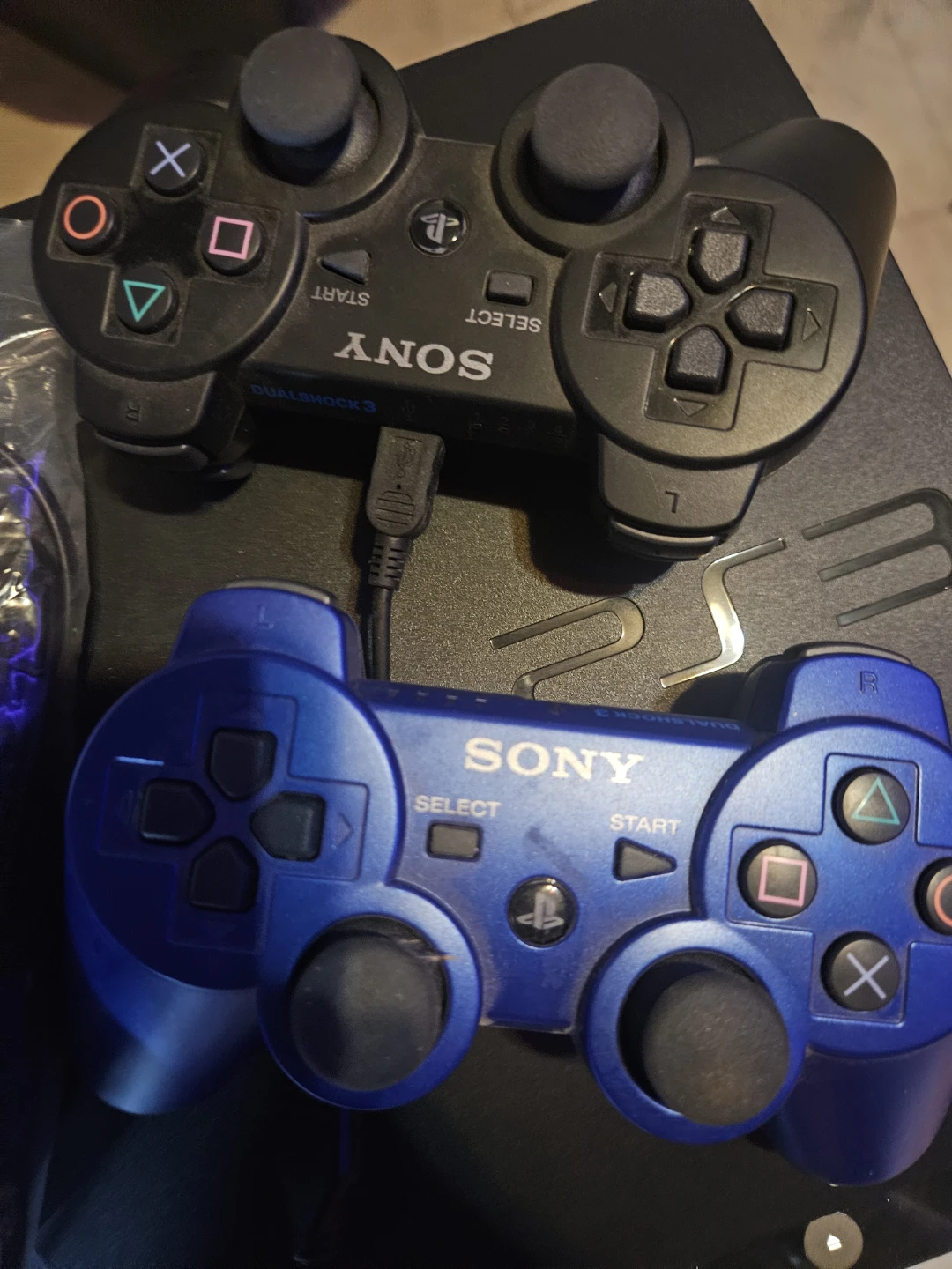 Sony PlayStation 3 (PS3) Console with Controllers - photo 2