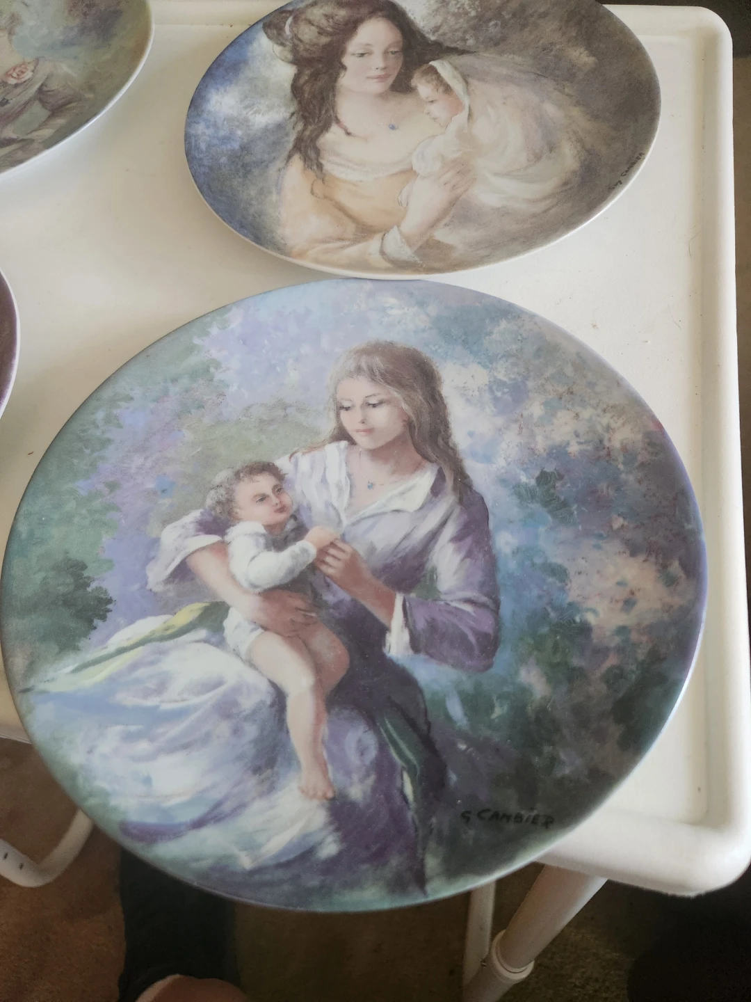 Set of 4  Plates - Guy Cambier La Fete Des  me`res plates - photo 5